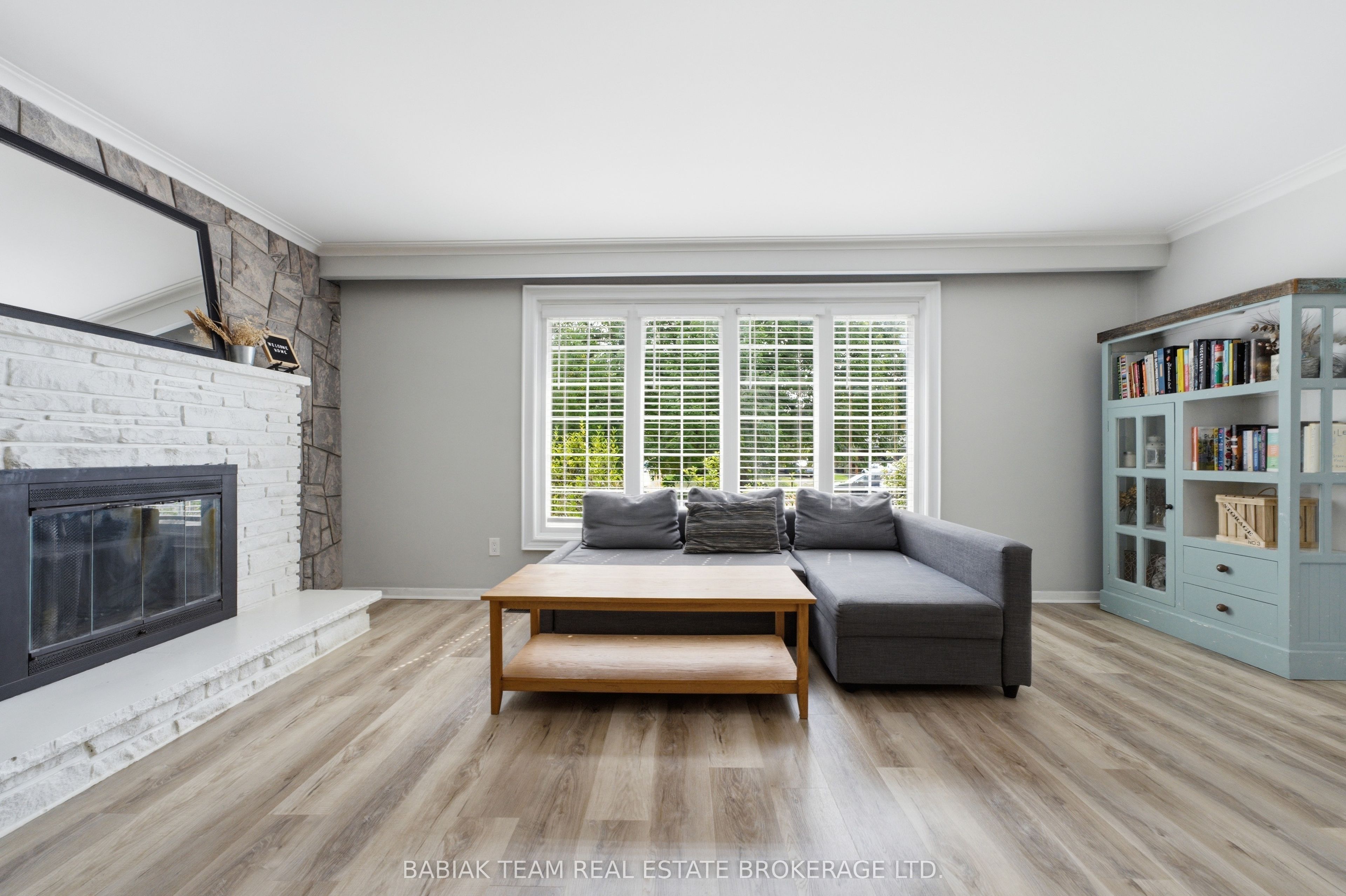 149 Mountainview Road S, Halton Hills, ON L7G 4K4 photo 4