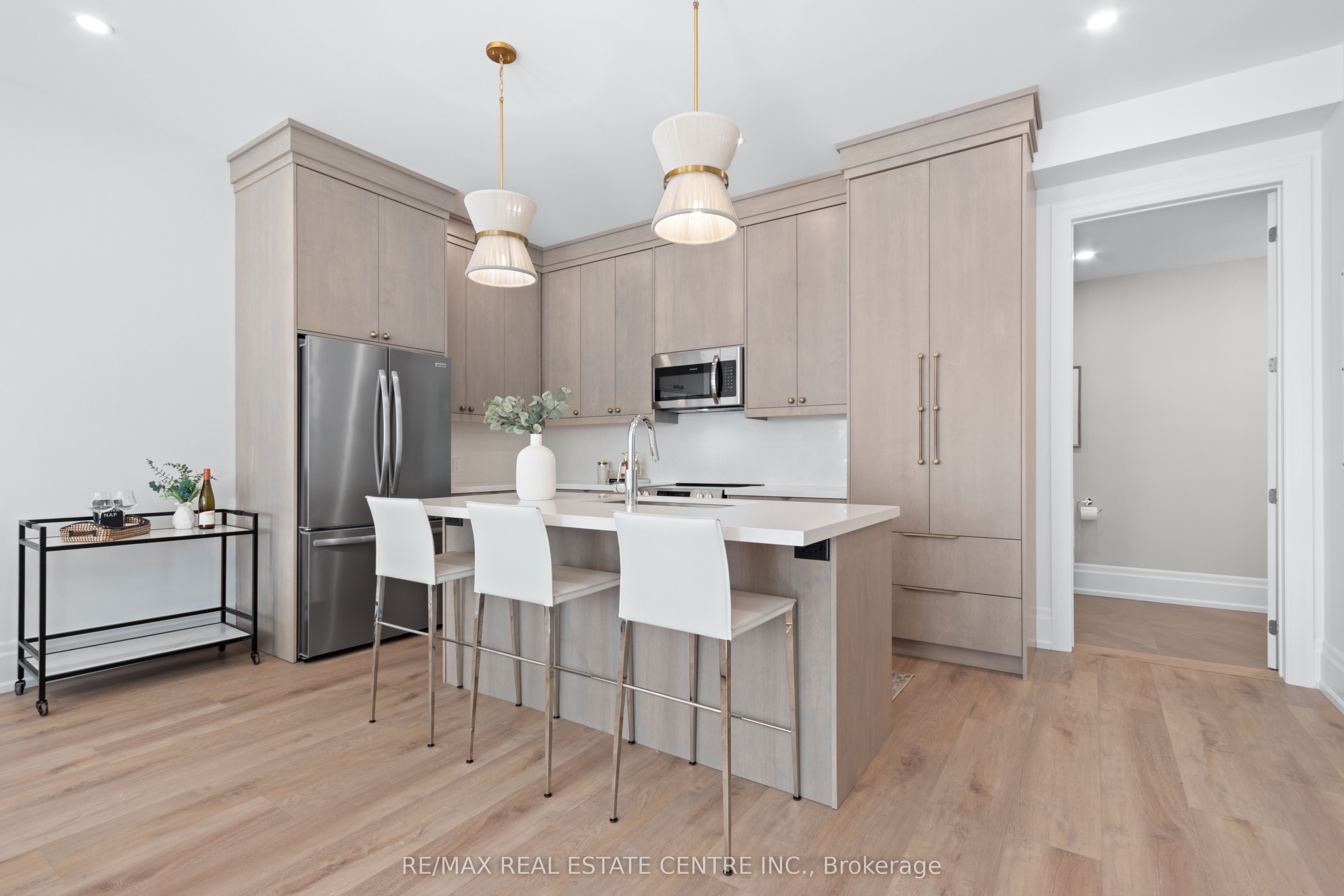 37 Armstrong Street 1, Orangeville, ON L9W 1M1