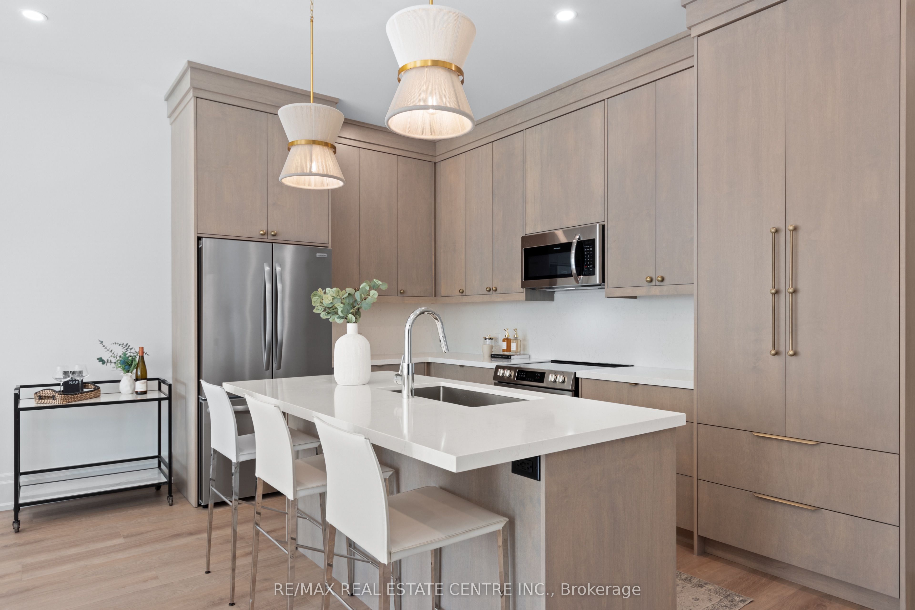37 Armstrong Street 1, Orangeville, ON L9W 1M1 photo 3