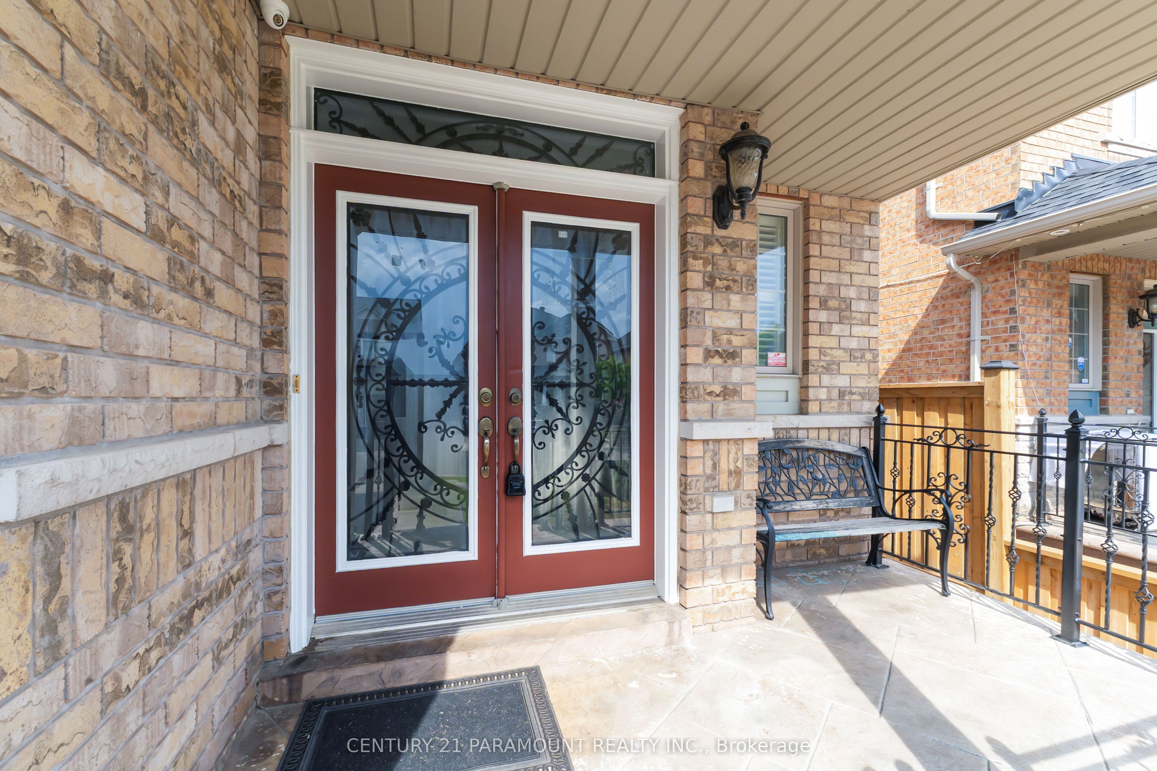 56 Dovehaven Crescent, Brampton, ON L6P 2N8 photo 2