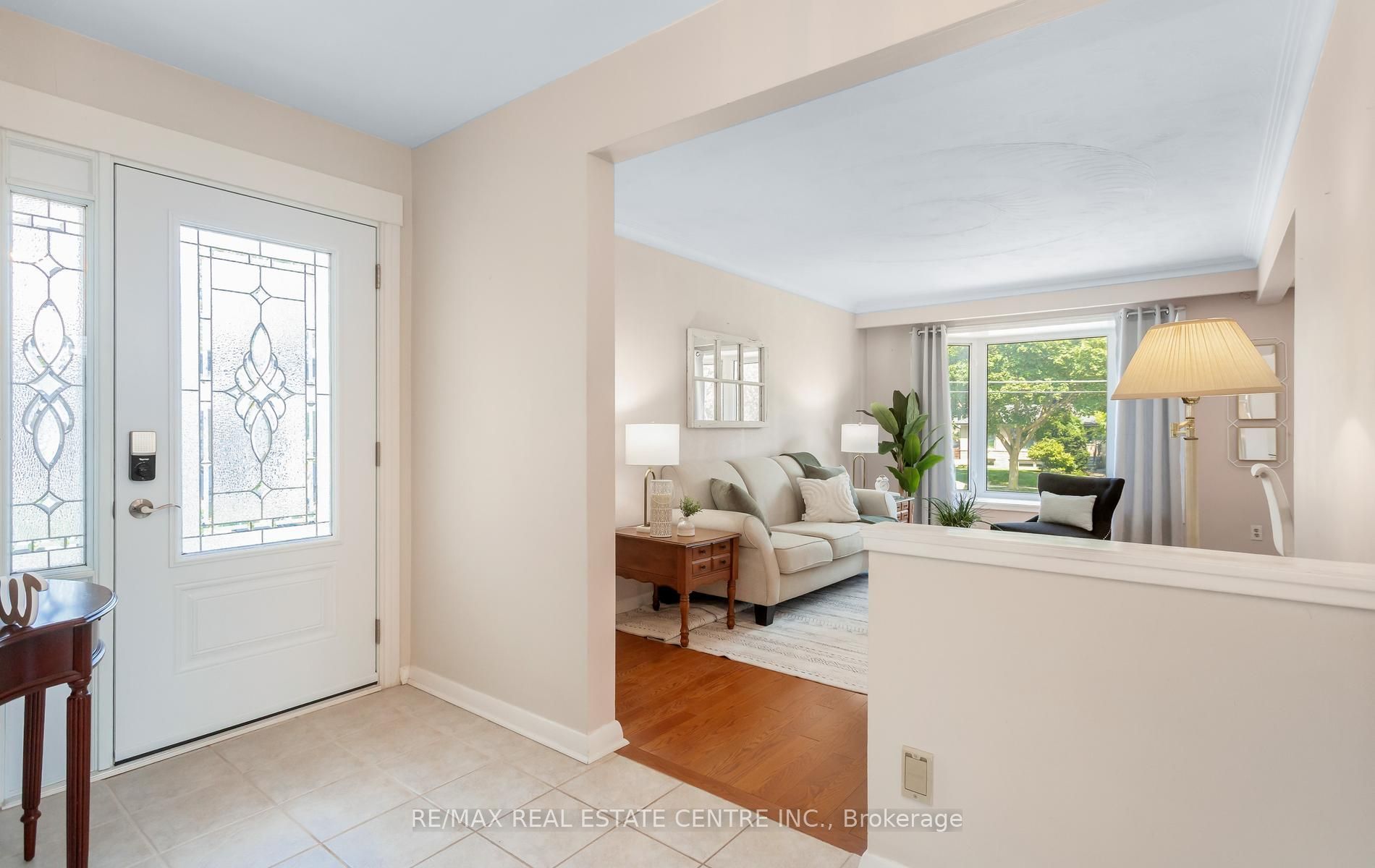 3518 The Credit Woodlands, Mississauga, ON L5C 2X6 photo 5