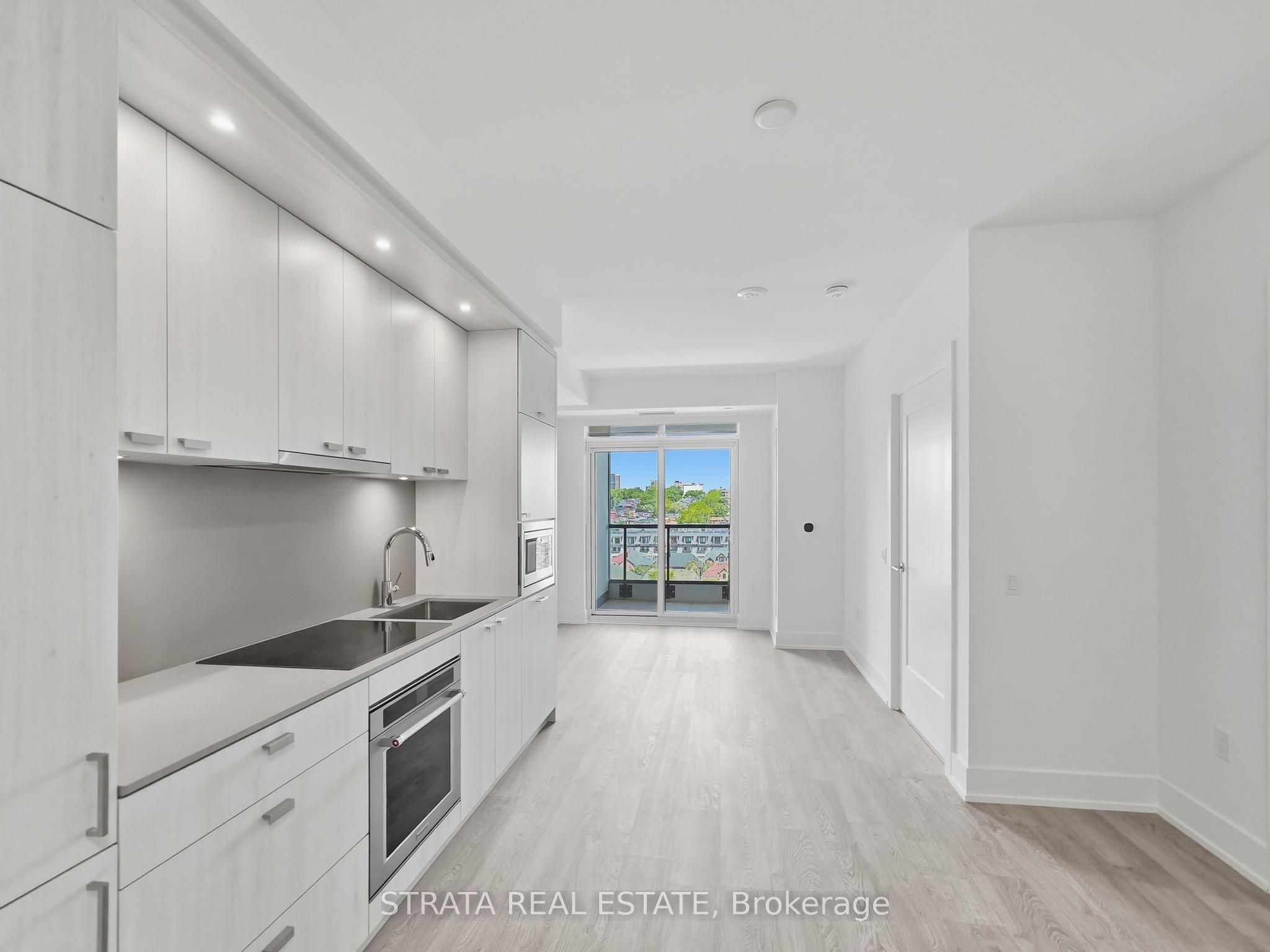 858 Dupont Street 709, Toronto, ON M6G 0C1 photo 4