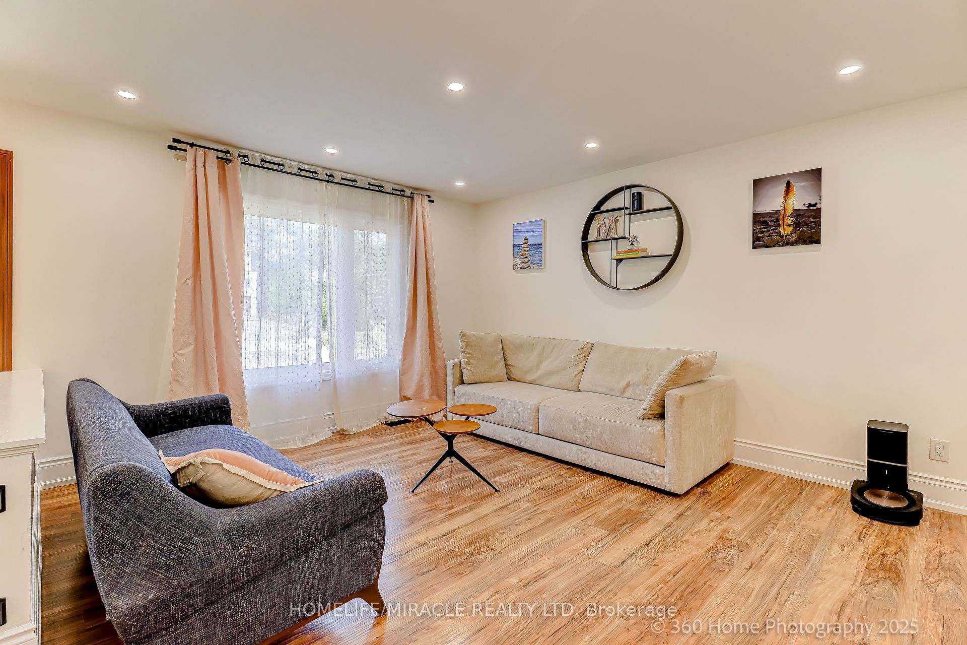568 Weir Avenue, Oakville, ON L6L 4X4 photo 4