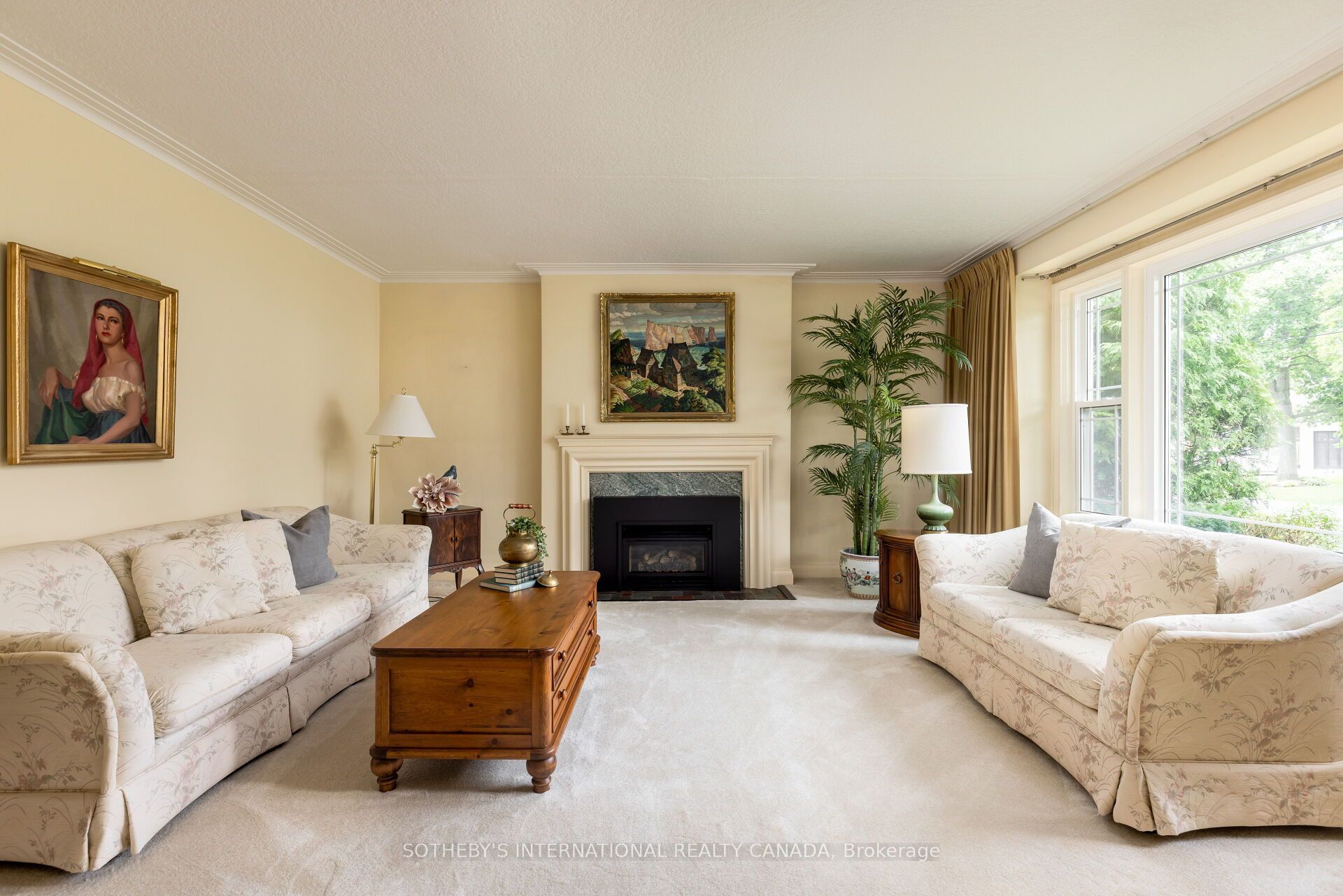37 Hilldowntree Road, Toronto, ON M9A 2Z7 photo 3