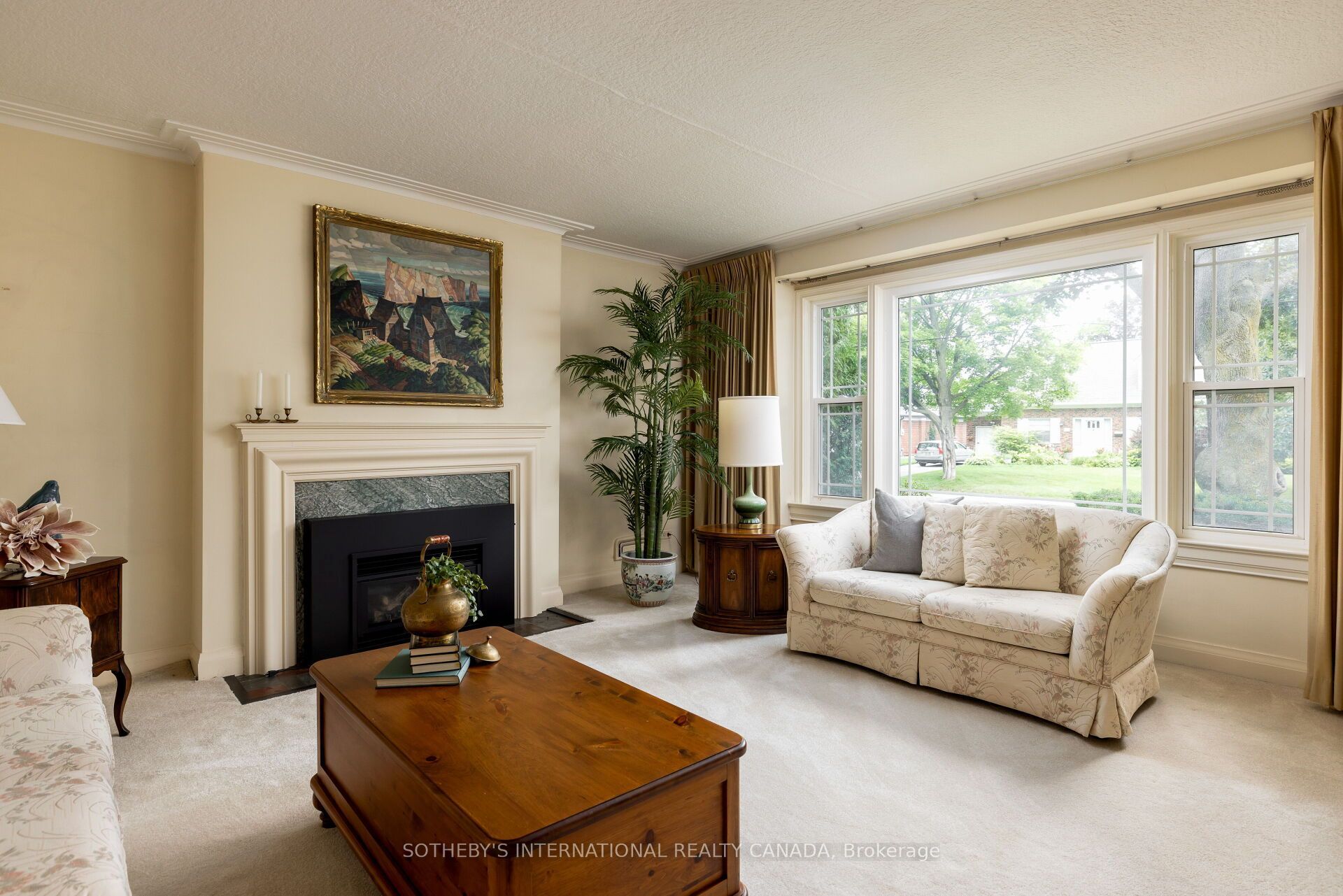 37 Hilldowntree Road, Toronto, ON M9A 2Z7 photo 4