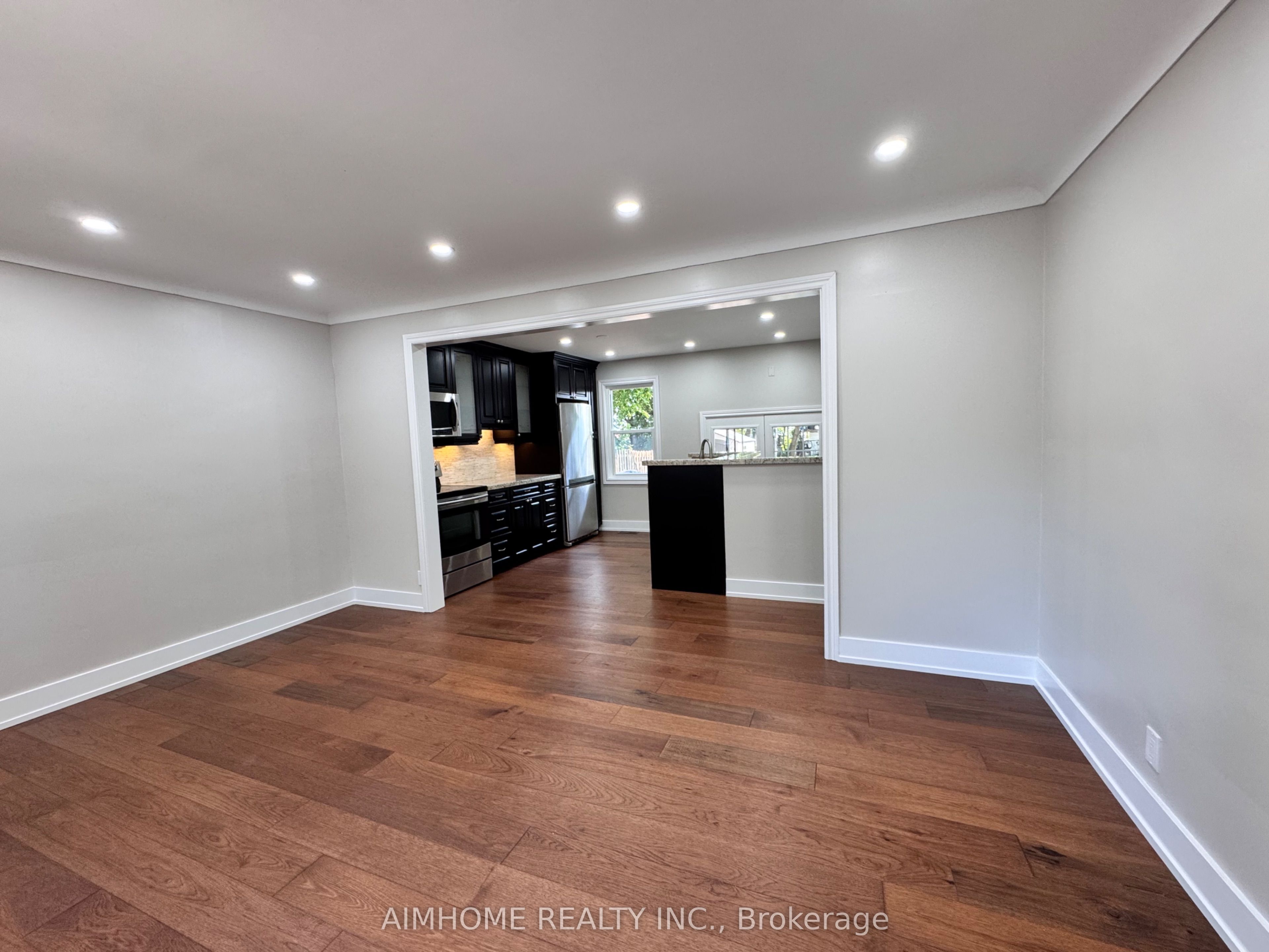 173 Melrose Street, Toronto, ON M8Y 1B6 photo 4