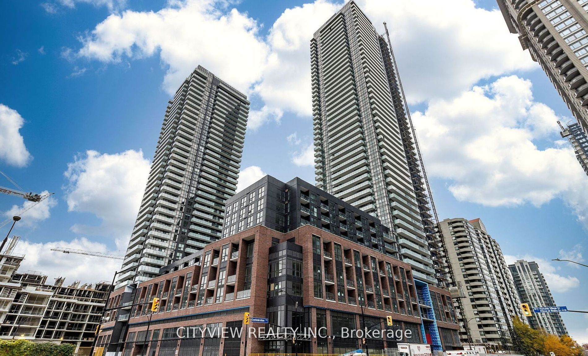 430 Square One Drive 4909, Mississauga, ON L5B 0L6