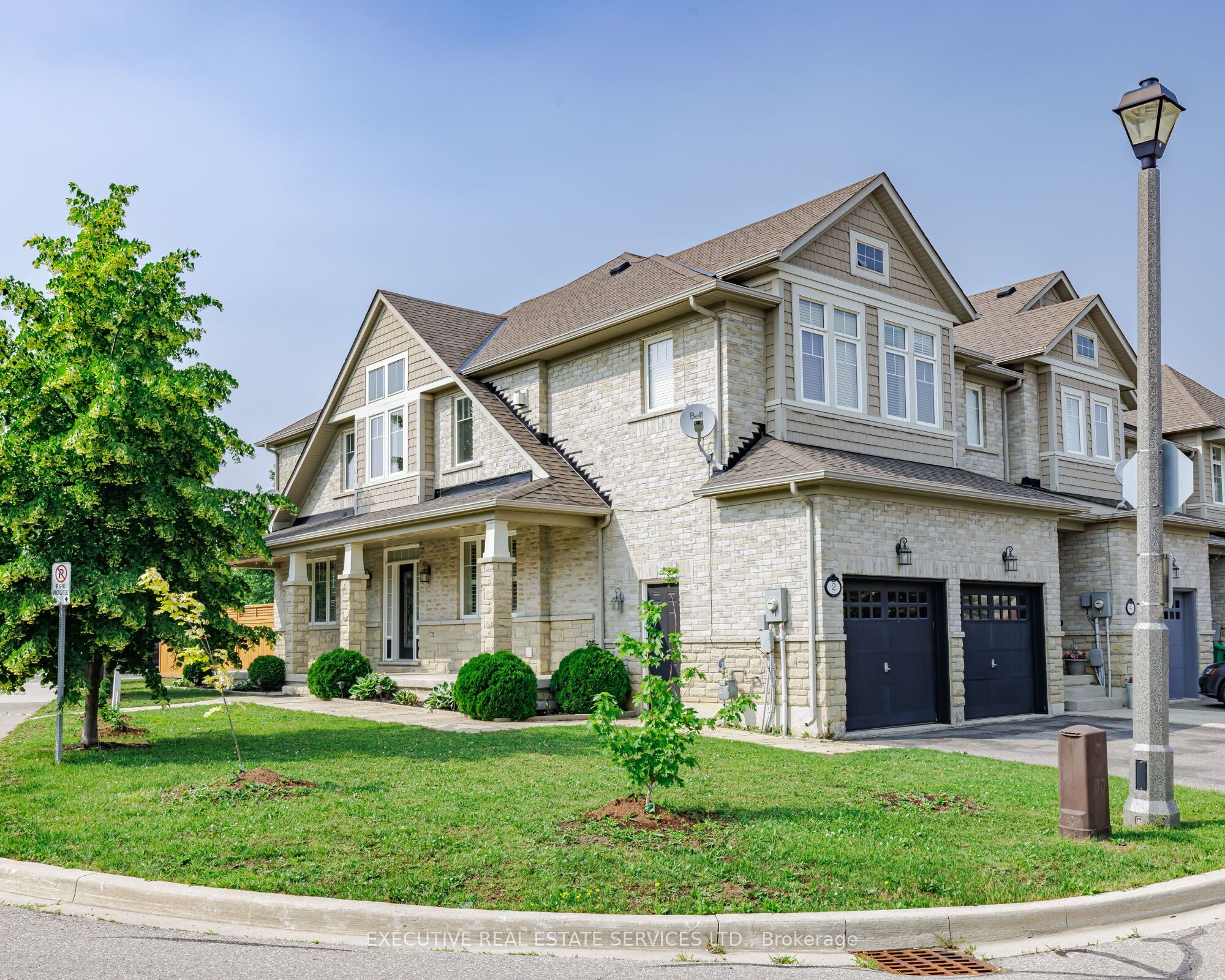 2 Nectarlane Avenue, Caledon, ON L7C 3M8
