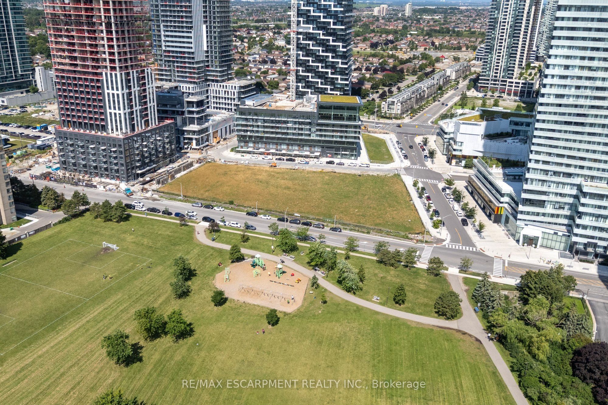 448 Burnhamthorpe Road W 4908, Mississauga, ON L5B 0R4 photo 4