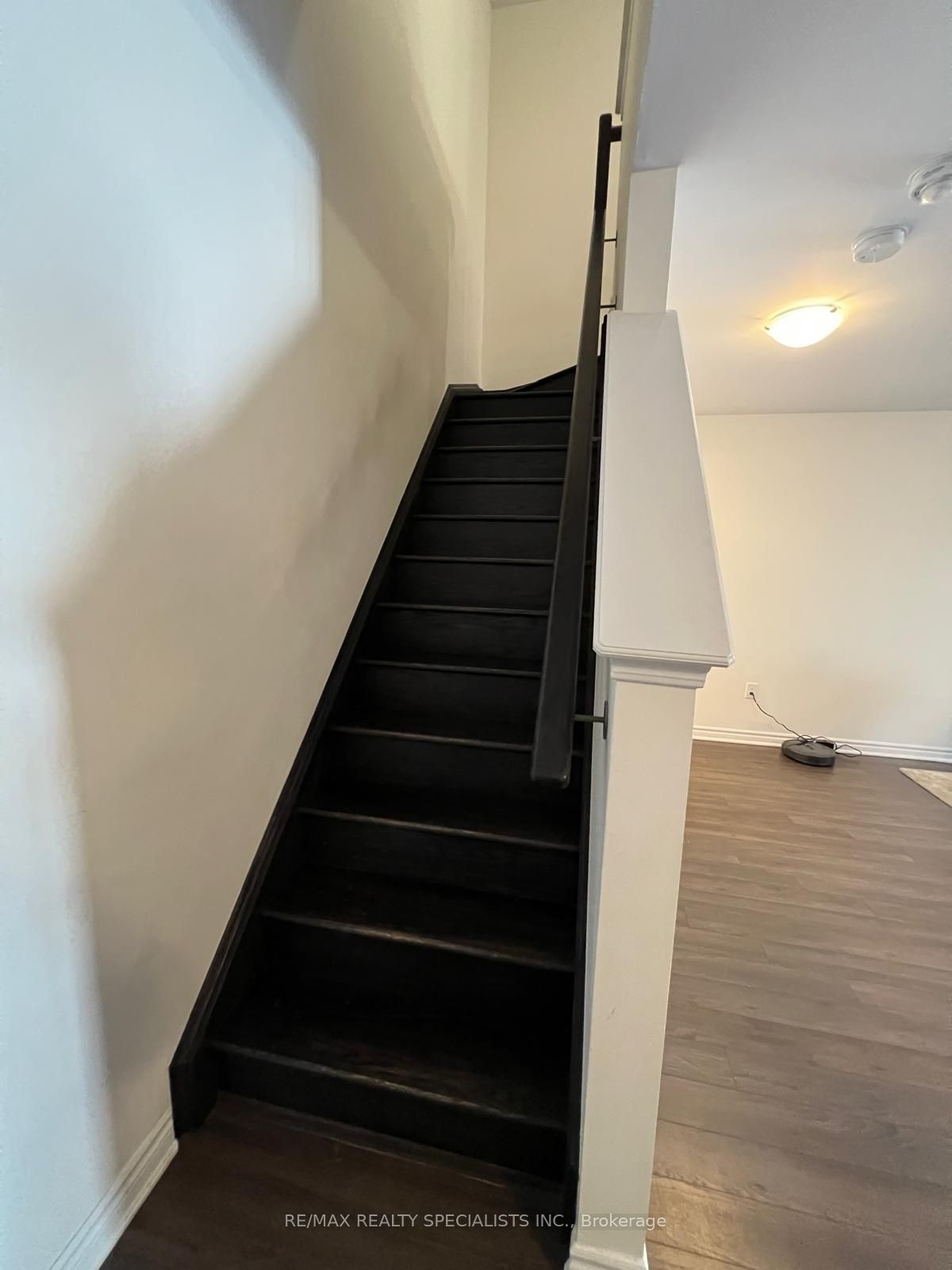 285 Casson Point, Milton, ON L9E 0A1 photo 2