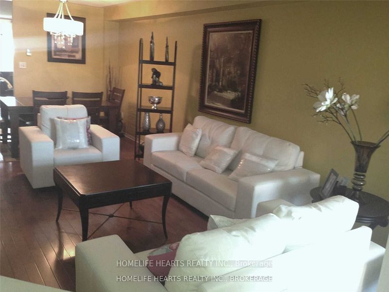 5959 Ridgecrest Trail, Mississauga, ON L5V 2T5 photo 2