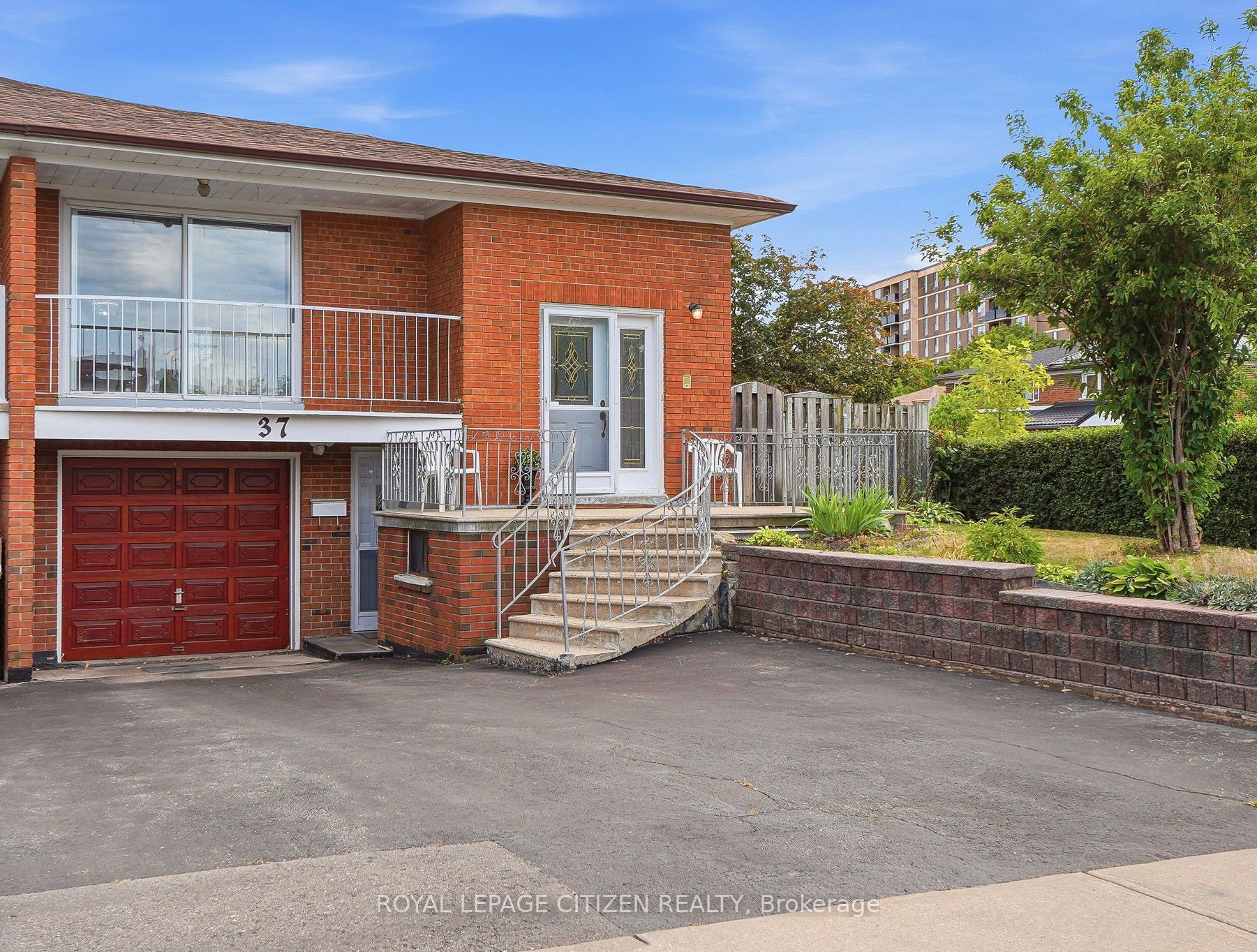 37 Firenza Drive, Toronto, ON M9L 1A4 photo 3