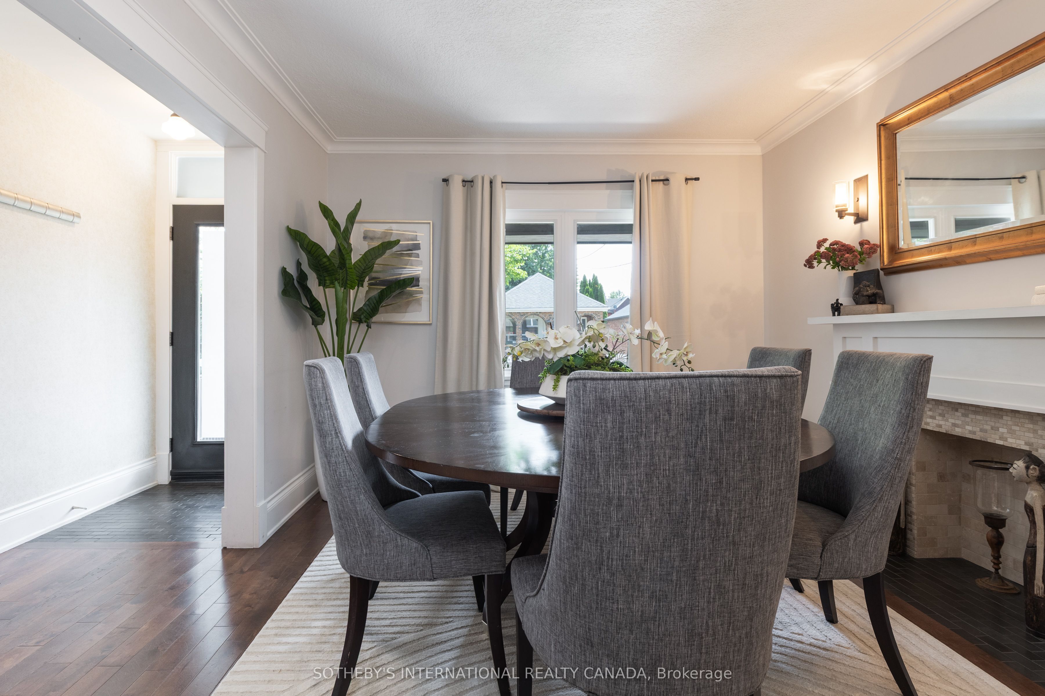 2 Rexford Road, Toronto, ON M6S 2M3 photo 4