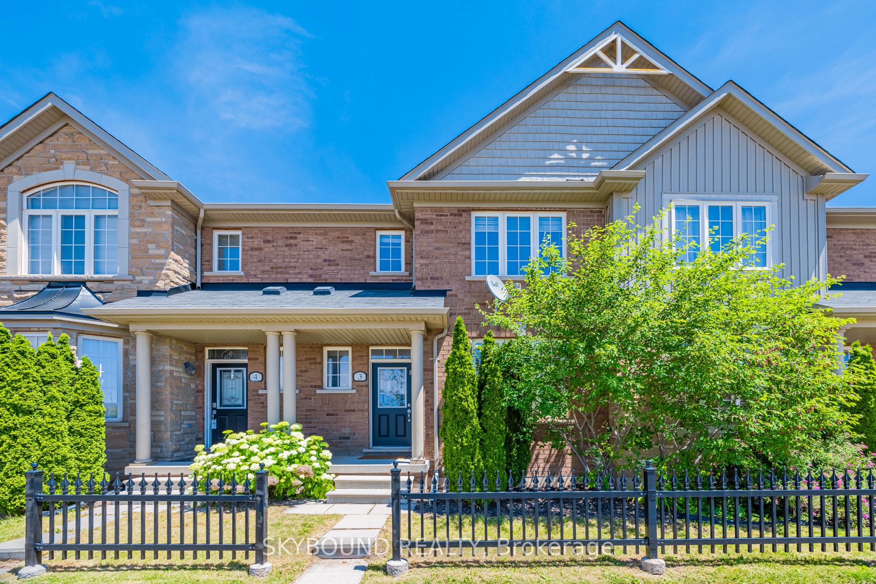 651 Farmstead Drive 3, Milton, ON L9T 7W2