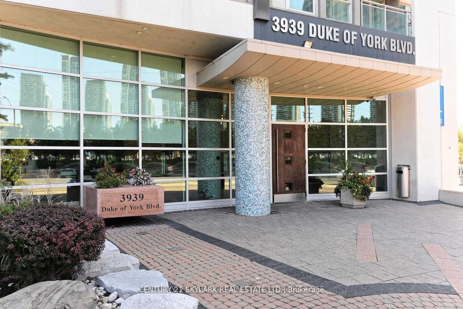 3939 Duke Of York Boulevard 3007, Mississauga, ON L5B 4N2 photo 4