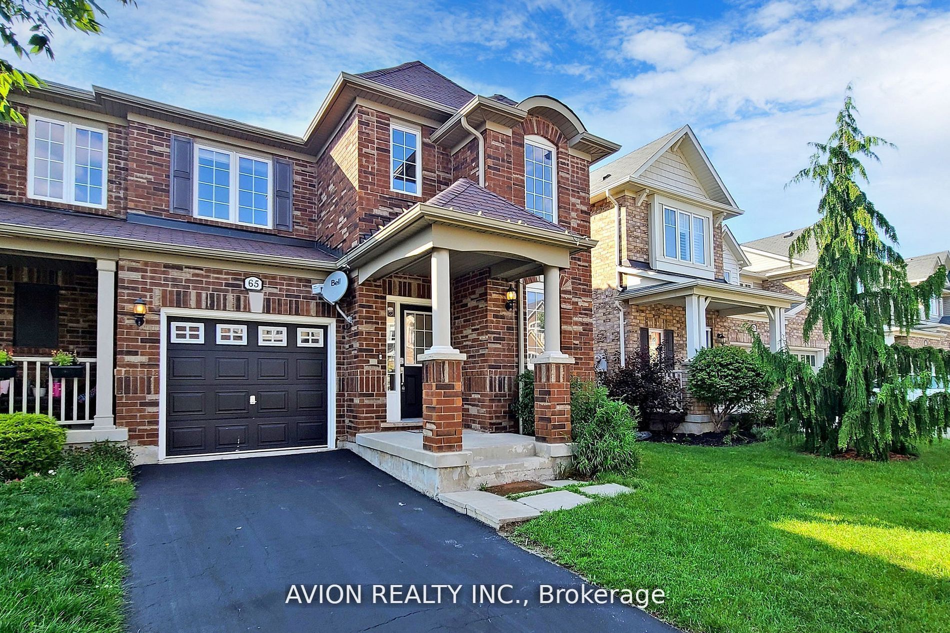 65 Mccandless Court, Milton, ON L9T 2C4 photo 2