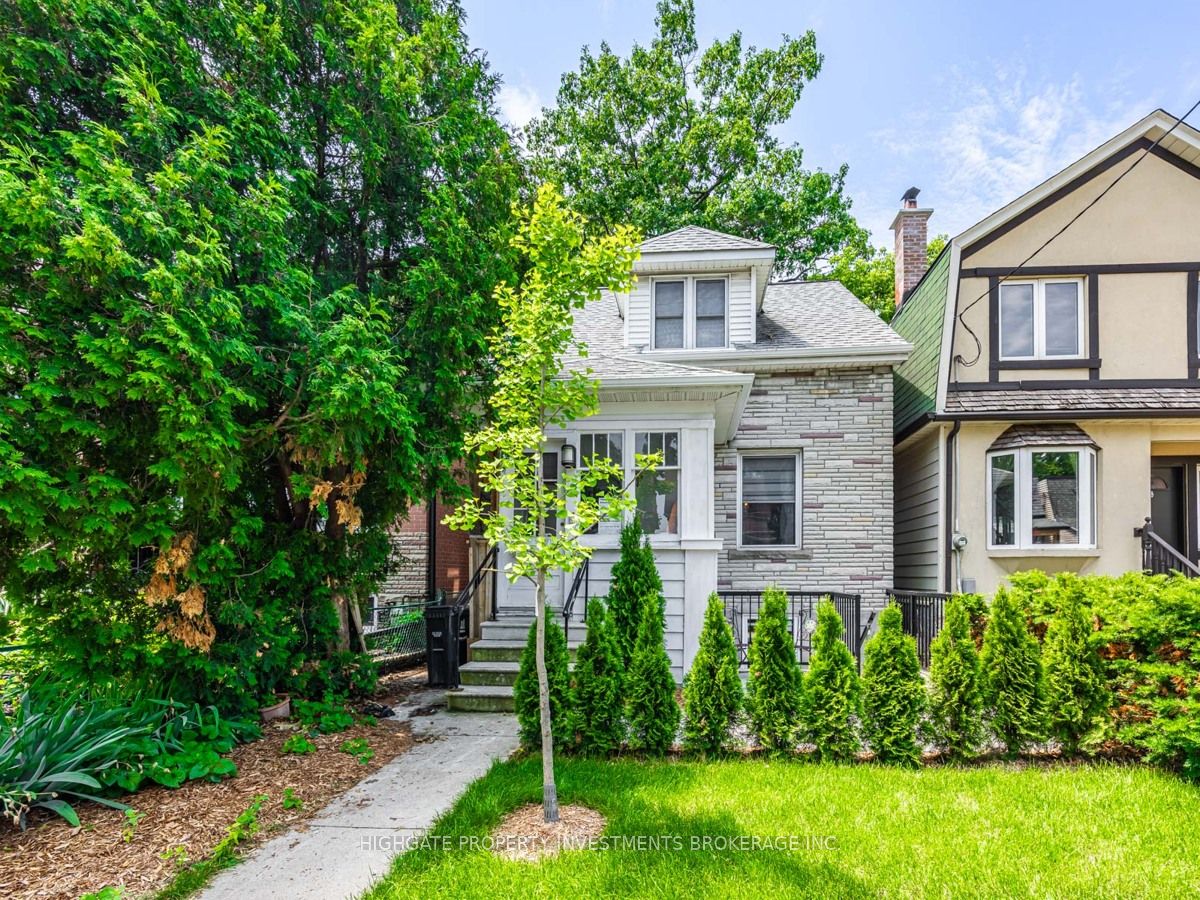 678 Willard Avenue Bsmt, Toronto, ON M6S 3S5