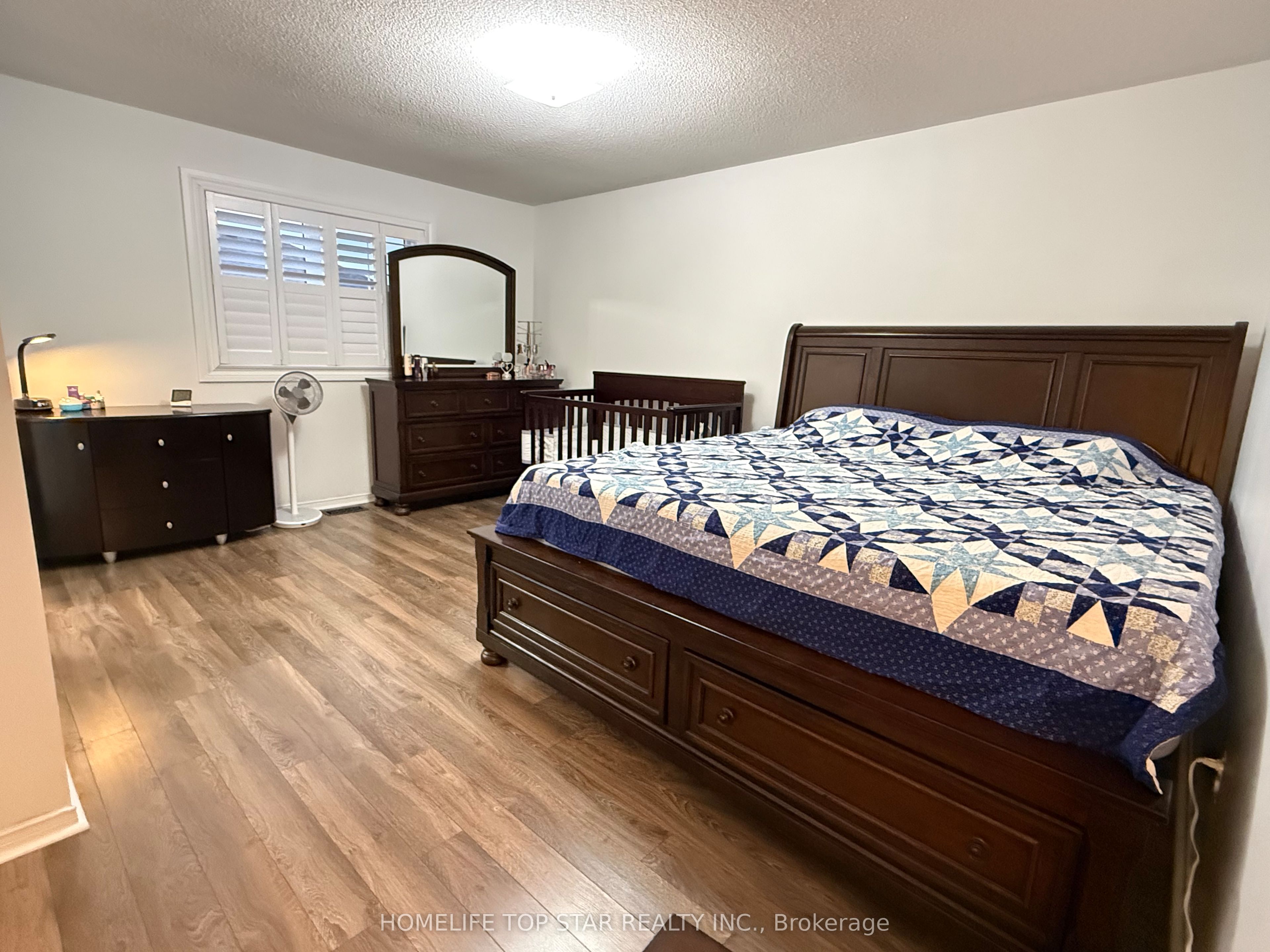46 Ferncastle Crescent, Brampton, ON L7A 3P3 photo 2