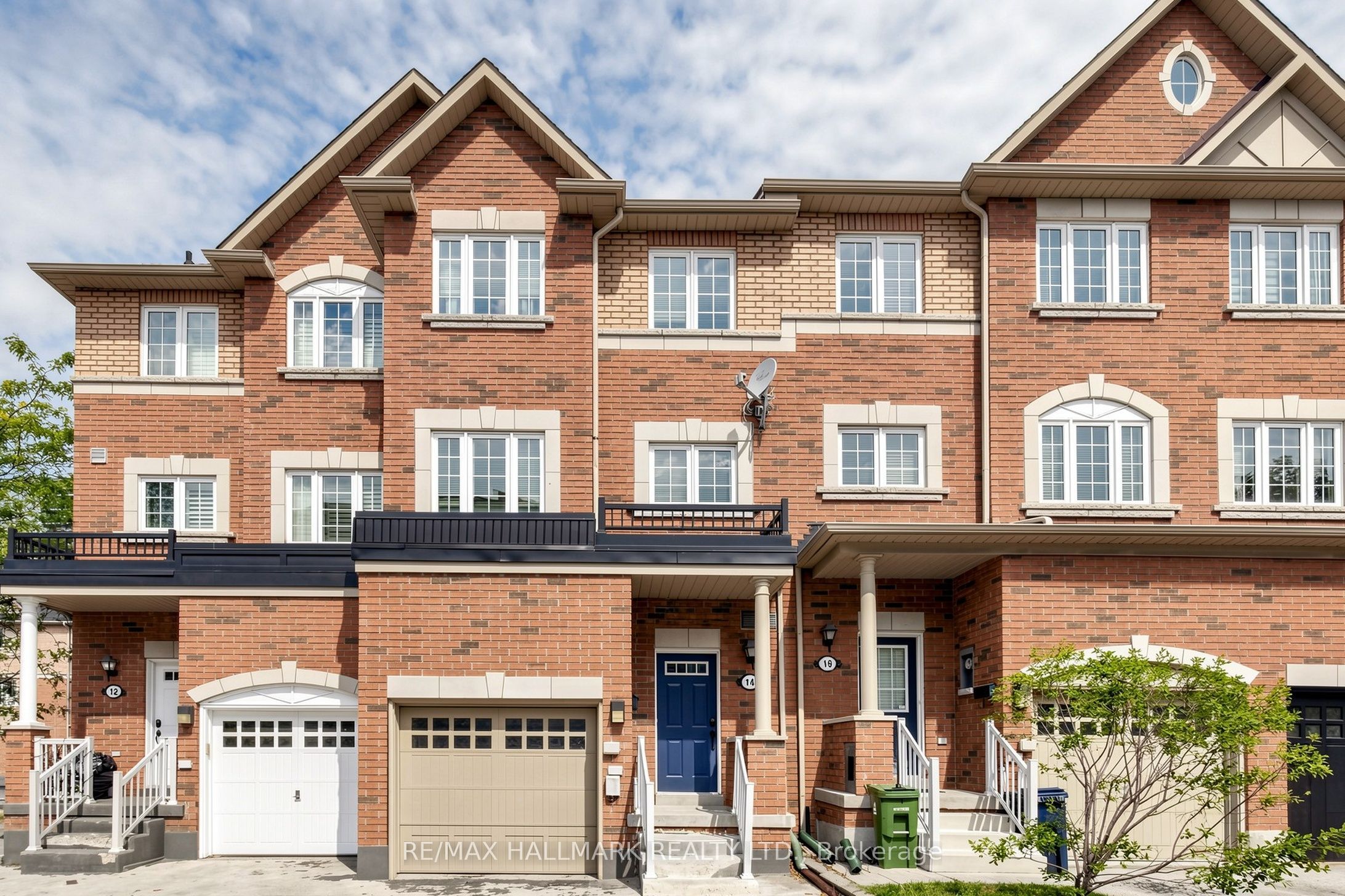 14 Elphick Lane, Toronto, ON M9N 4A2