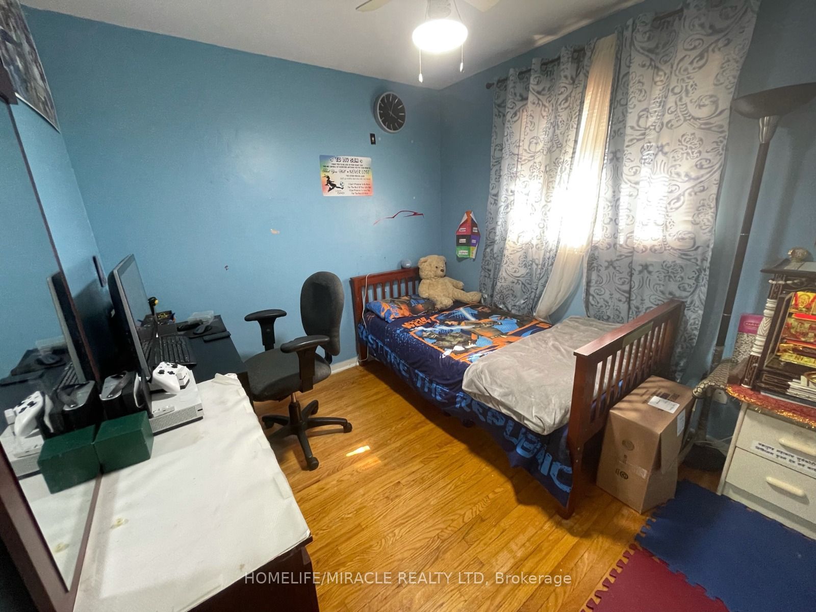 3443 Chipley Crescent, Mississauga, ON L4T 2E3 photo 5