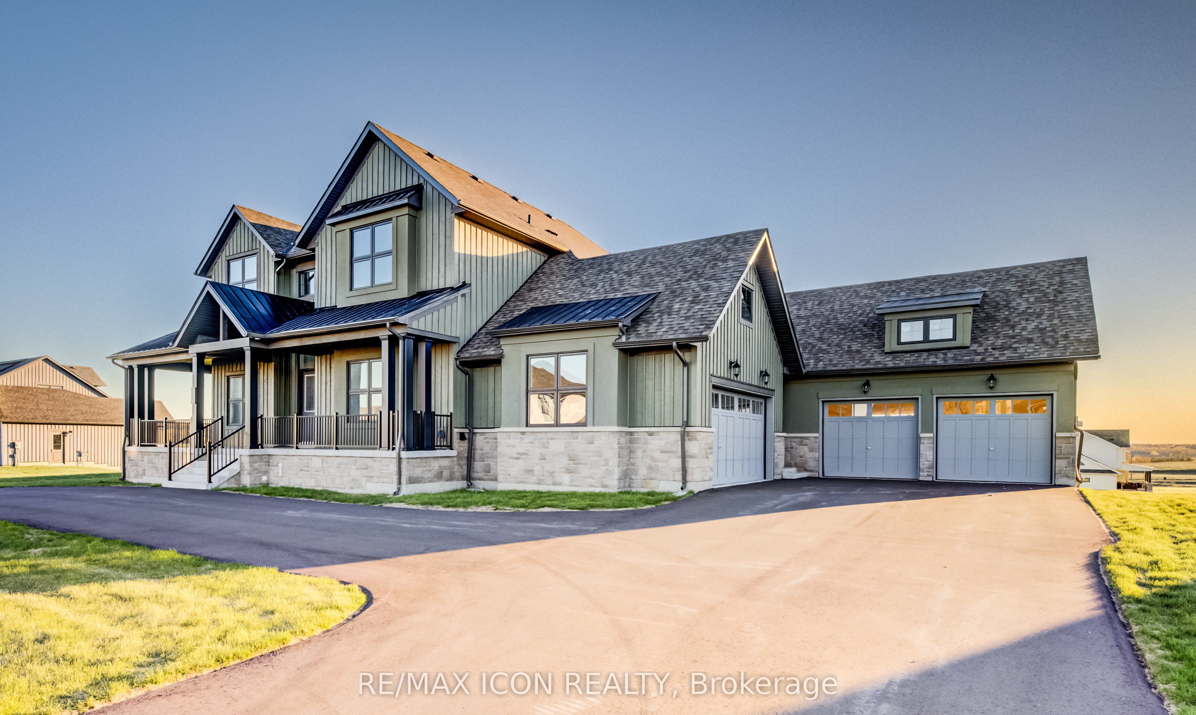 55 E William Crisp Drive E, Caledon, ON L7K 2R7