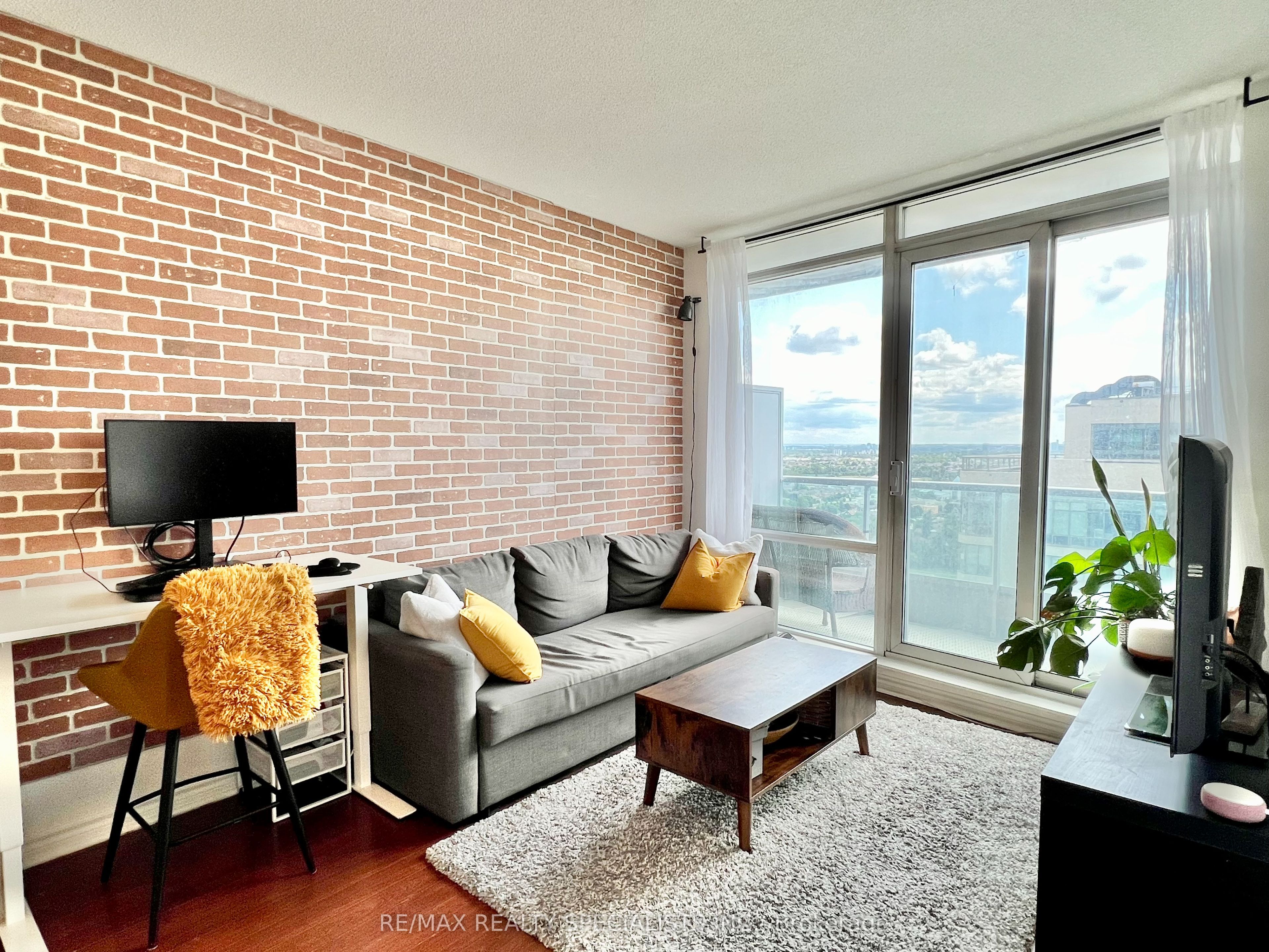 33 Elm Drive W 2505, Mississauga, ON L5B 4M2 photo 5
