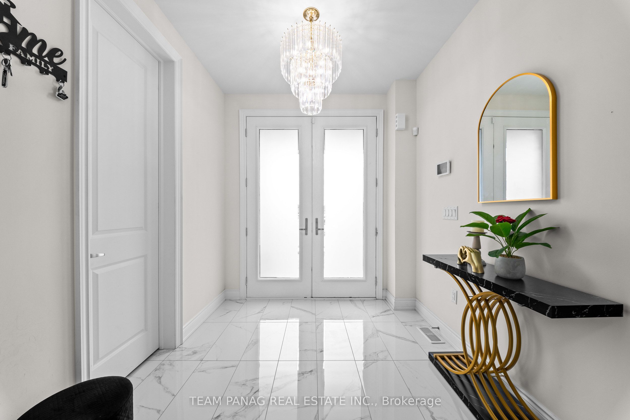 21 Aveena Road, Brampton, ON L6P 0Z5 photo 5