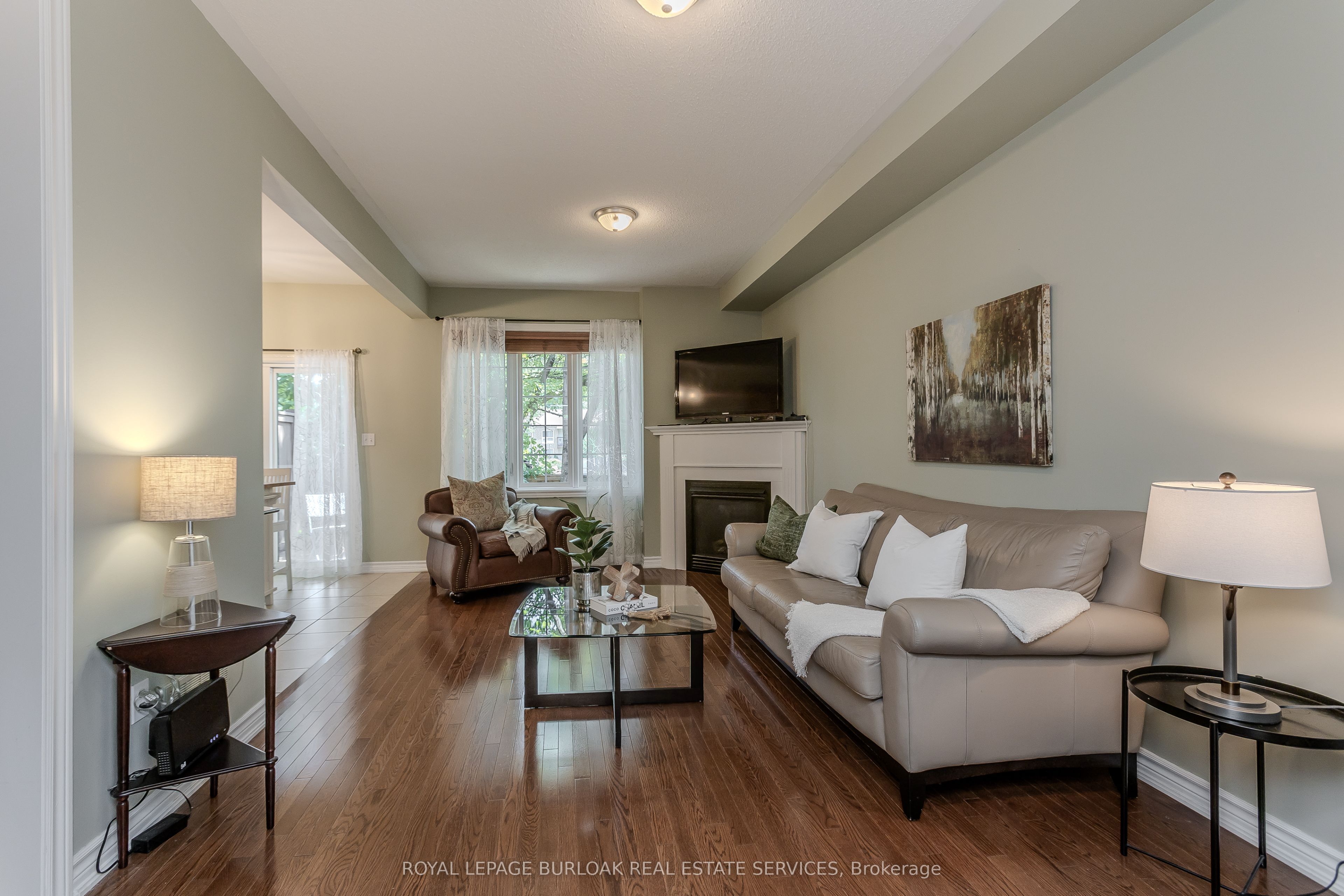 2410 Woodward Avenue 4, Burlington, ON L7R 1T9 photo 4