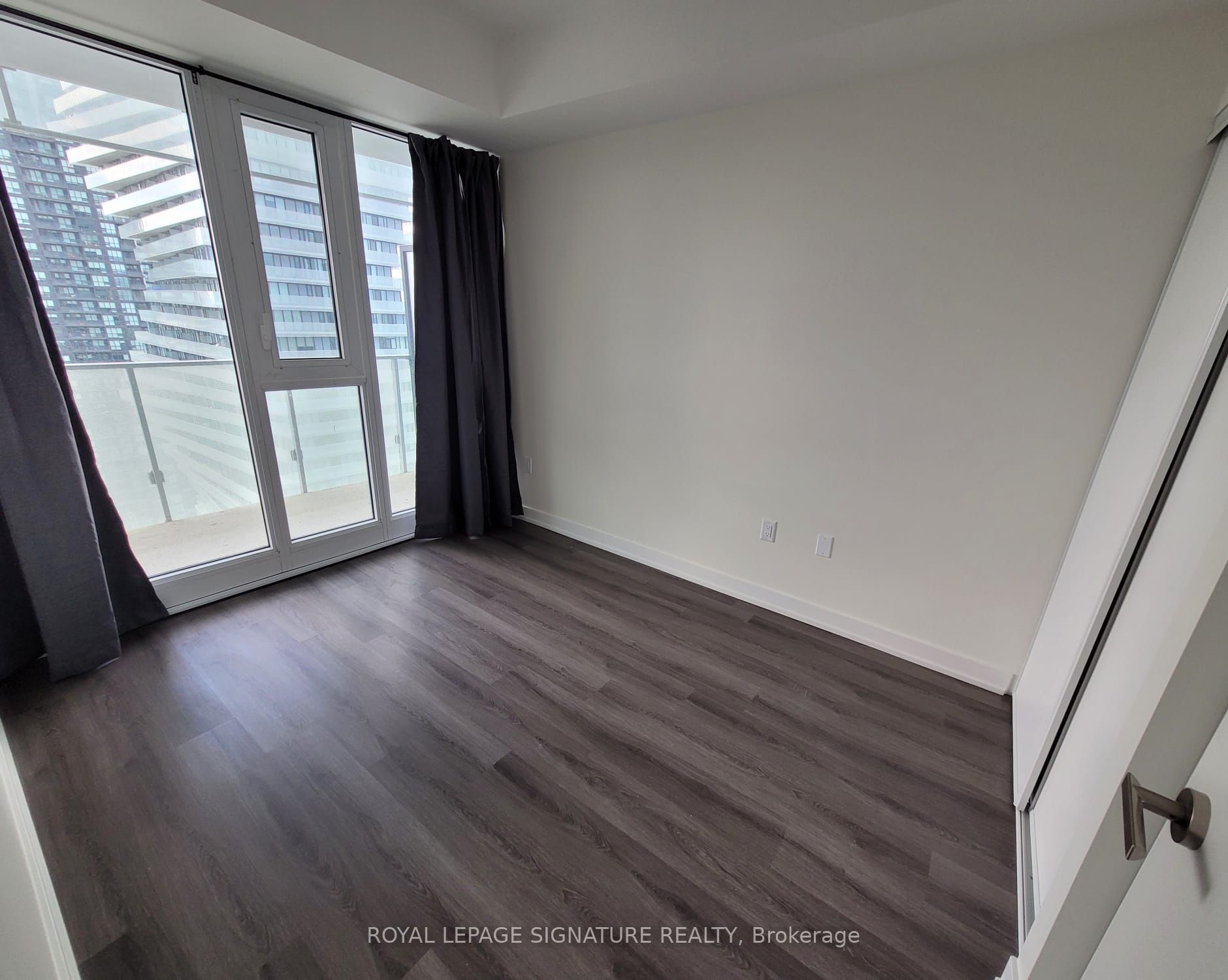 3883 Quartz Road 3212, Mississauga, ON L5B 4M6 photo 5