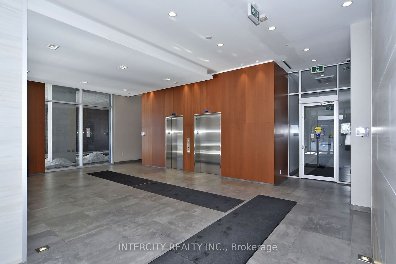 2800 Keele Street 905, Toronto, ON M3M 2G4 photo 5