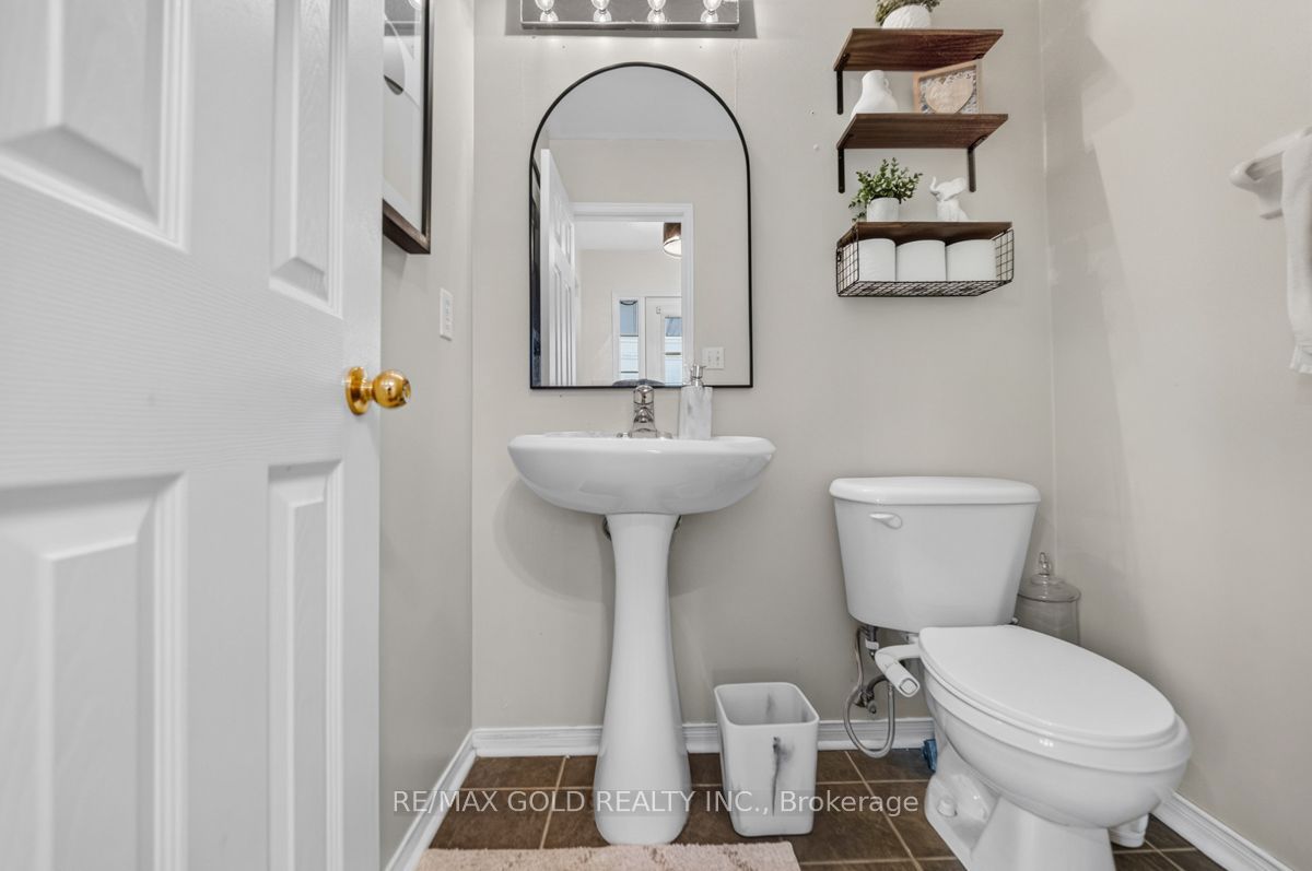 1110 DAVIS Lane, Milton, ON L9T 5P9 photo 5