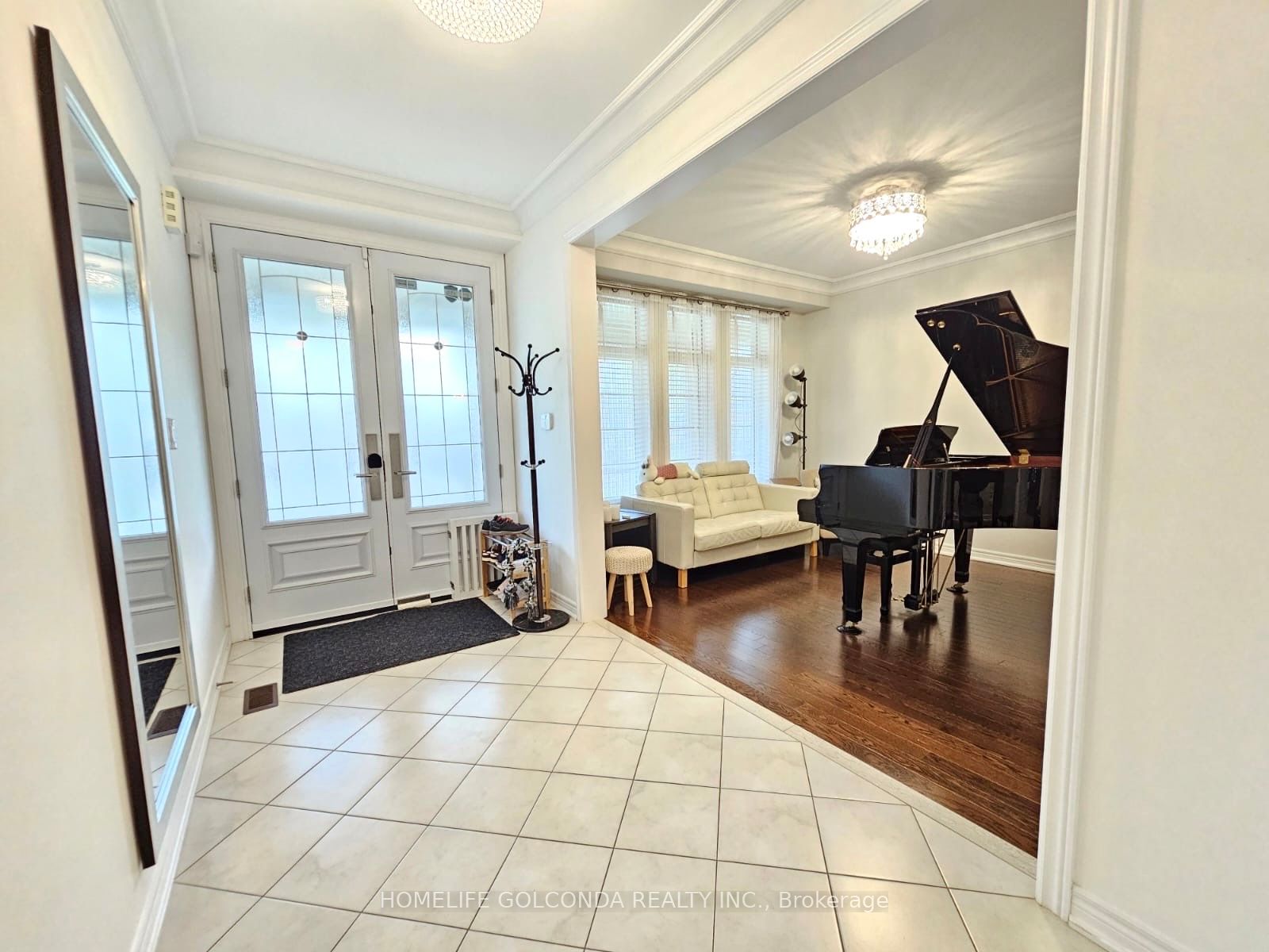3252 Larry Crescent, Oakville, ON L6M 0S9 photo 3