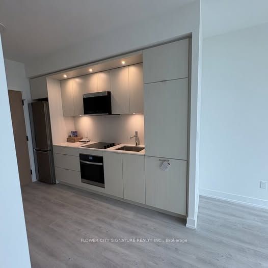 25 Cordova Avenue PH07, Toronto, ON M9A 0E5 photo 3