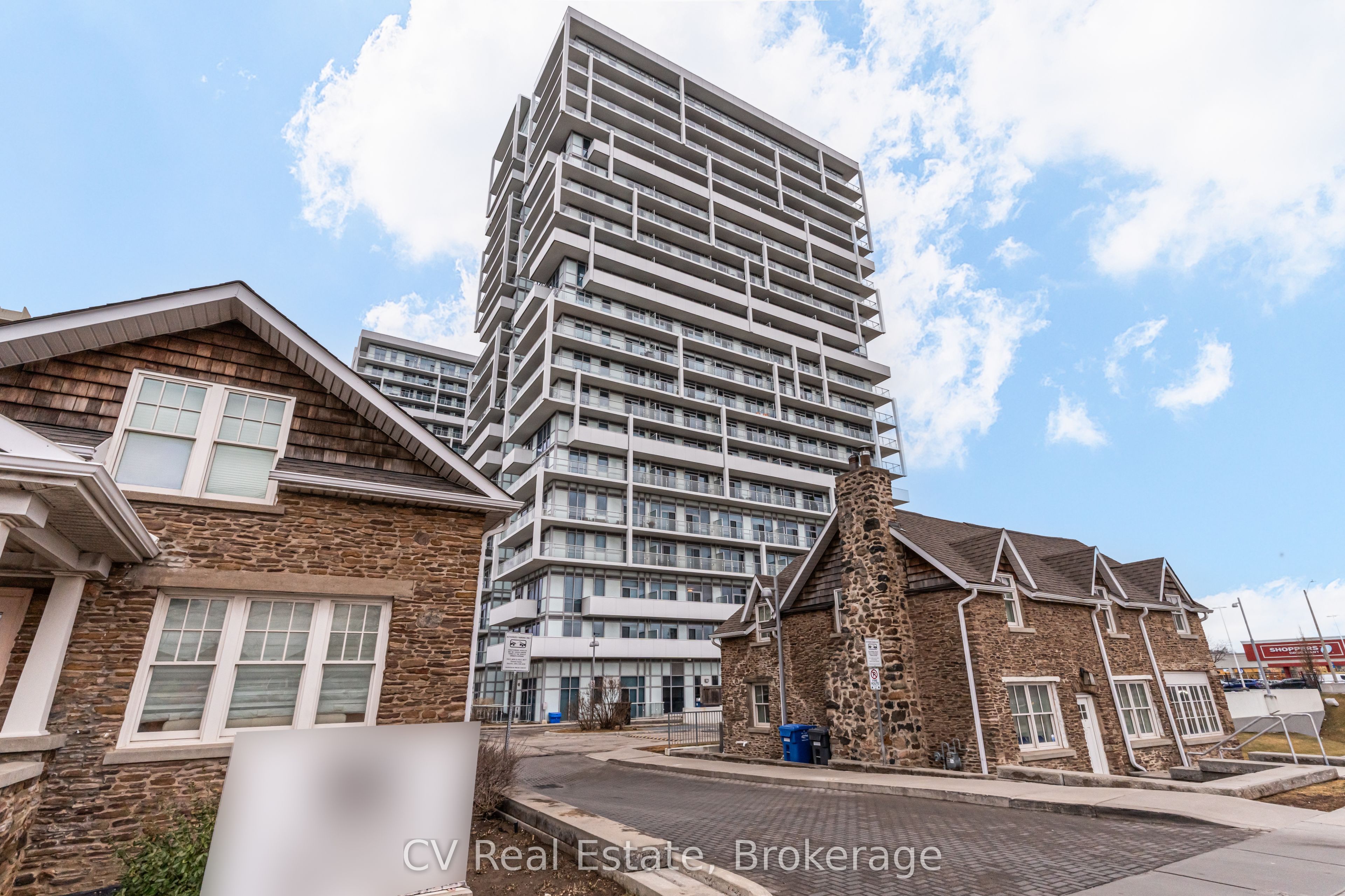 65 Speers Road 602, Oakville, ON L6K 0J1 photo 4