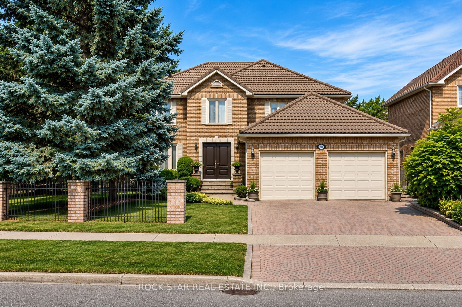 1807 Tattersall Way, Mississauga, ON L5M 3H7