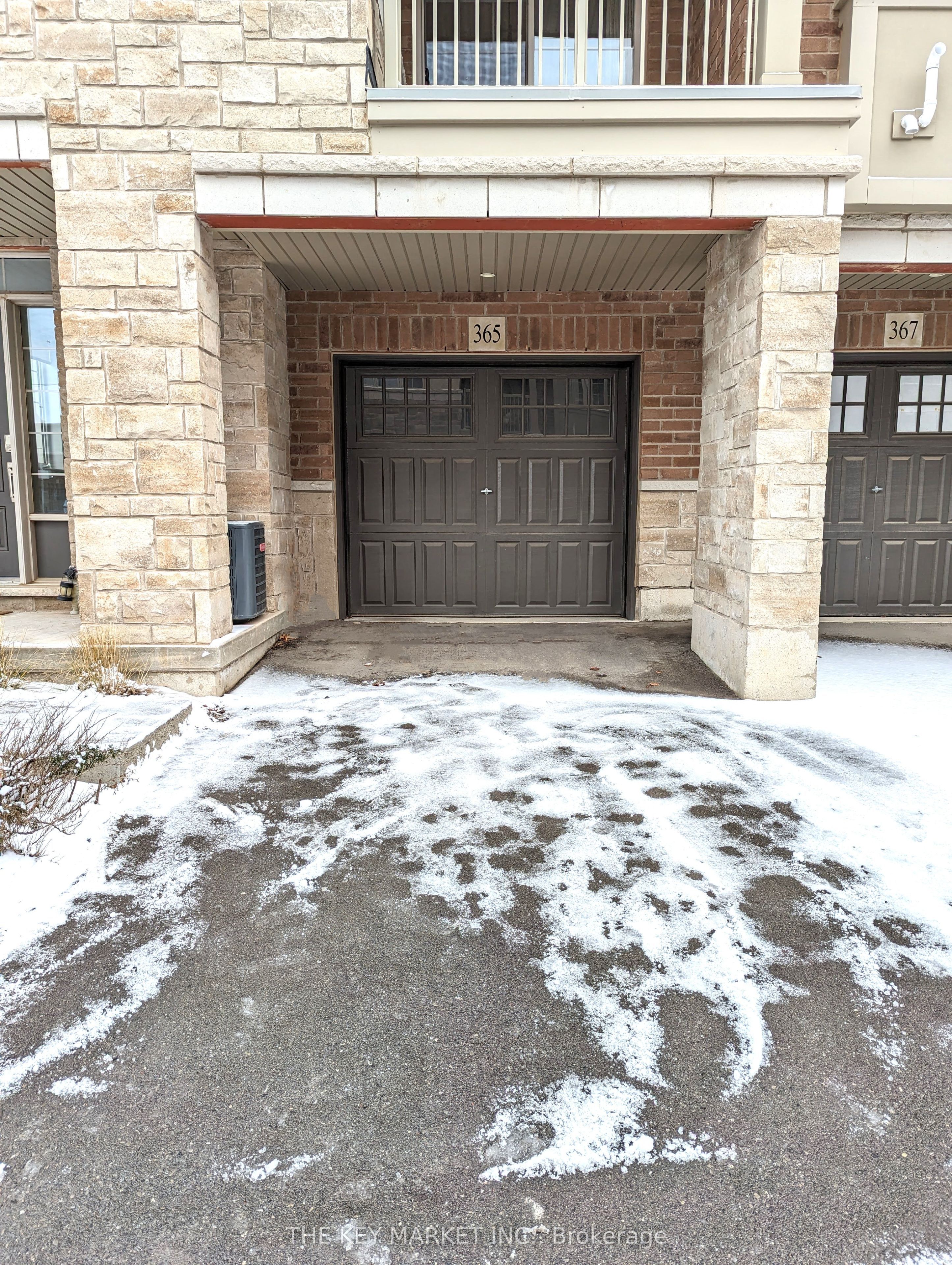 365 Belcourt Common Street, Oakville, ON L6H 0R1 photo 3
