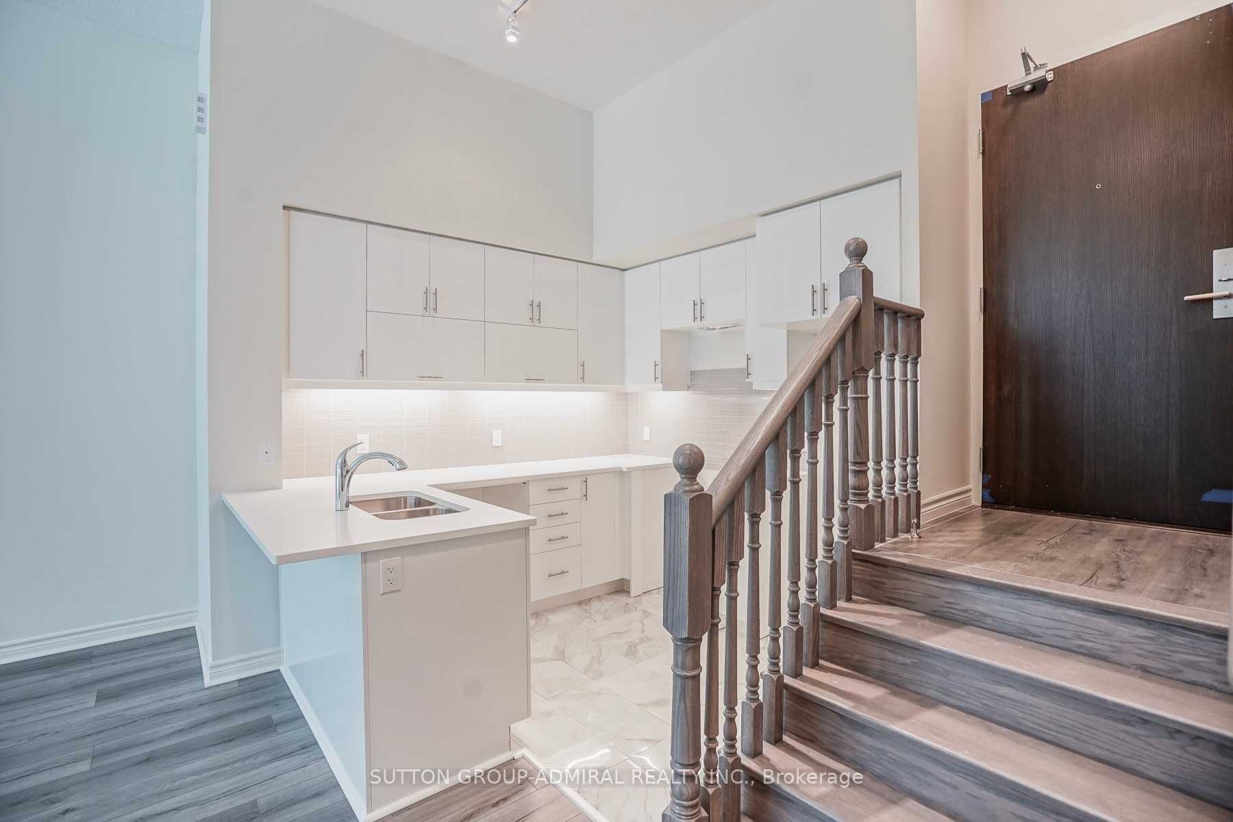 39 Annie Craig Drive Th 104, Toronto, ON M8V 0C5 photo 2