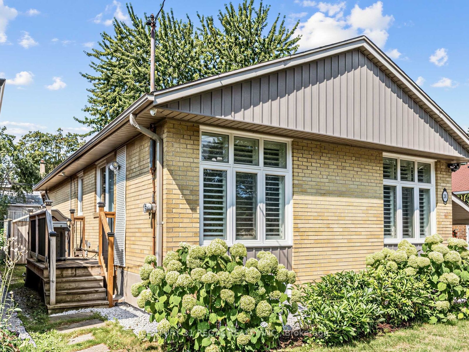 281 Thistle Down Boulevard, Toronto, ON M9V 1K6 photo 5