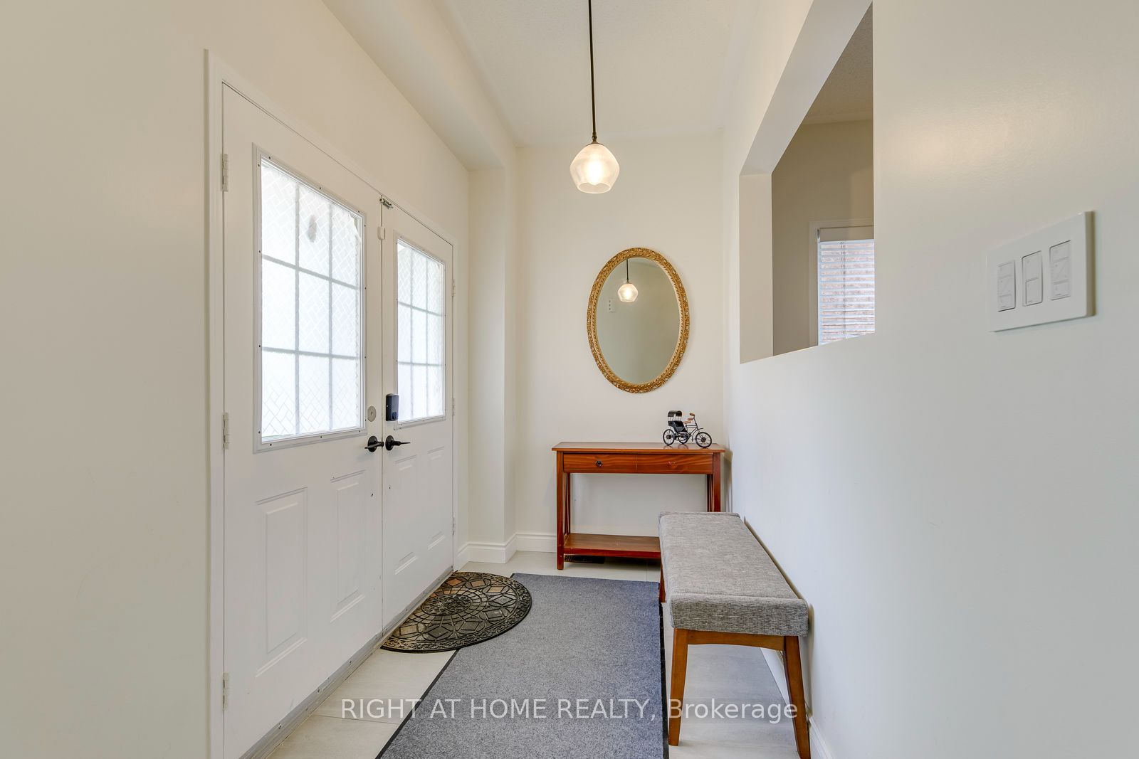 2244 Overfield Road, Oakville, ON L6M 3S8 photo 3