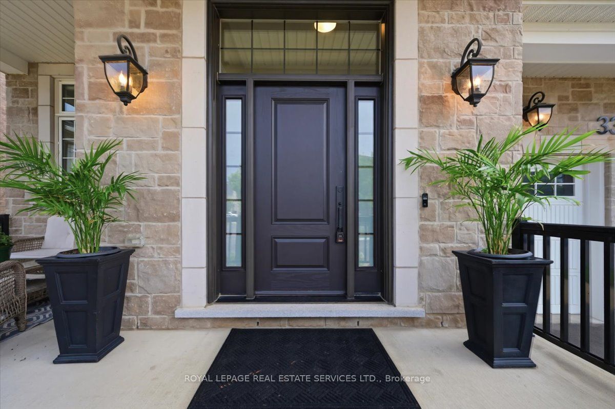 3300 Sunningdale Gardens, Oakville, ON L6M 5K5 photo 4
