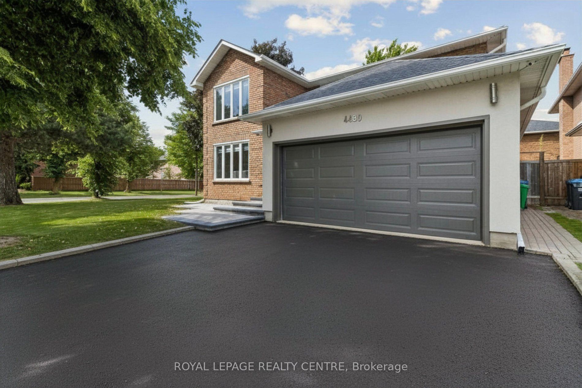 4480 Haydock Park Drive, Mississauga, ON L5M 3C4 photo 2