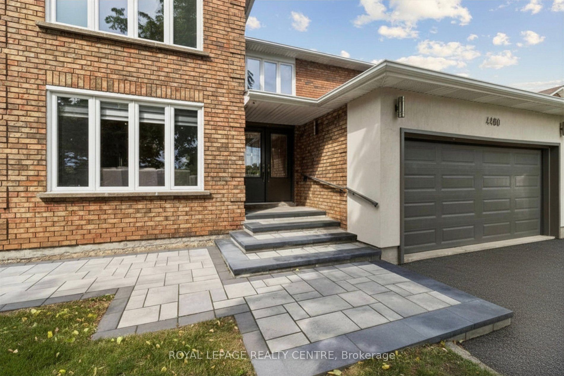 4480 Haydock Park Drive, Mississauga, ON L5M 3C4 photo 4