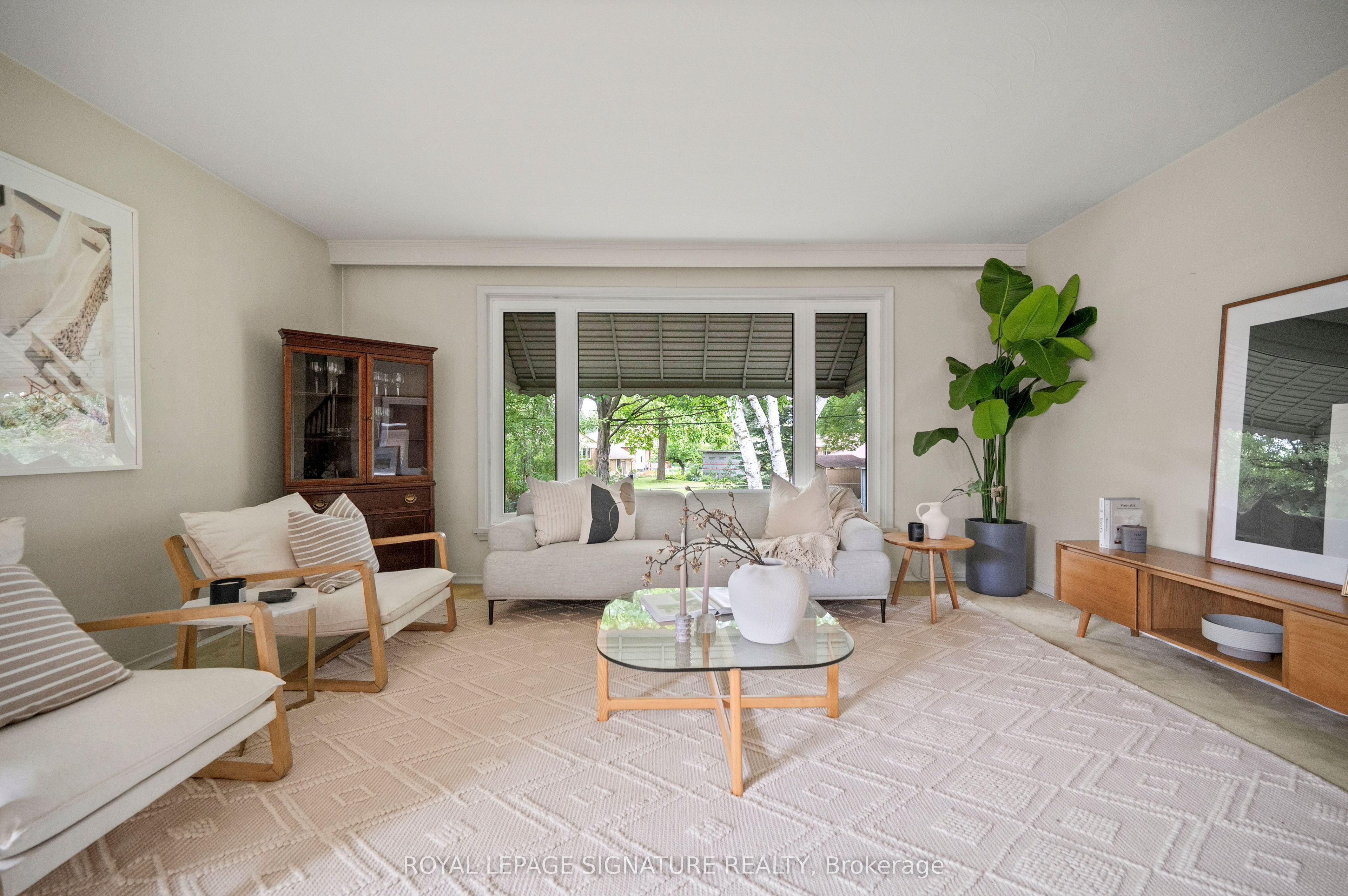 17 Templar Drive, Toronto, ON M9R 3C6 photo 5