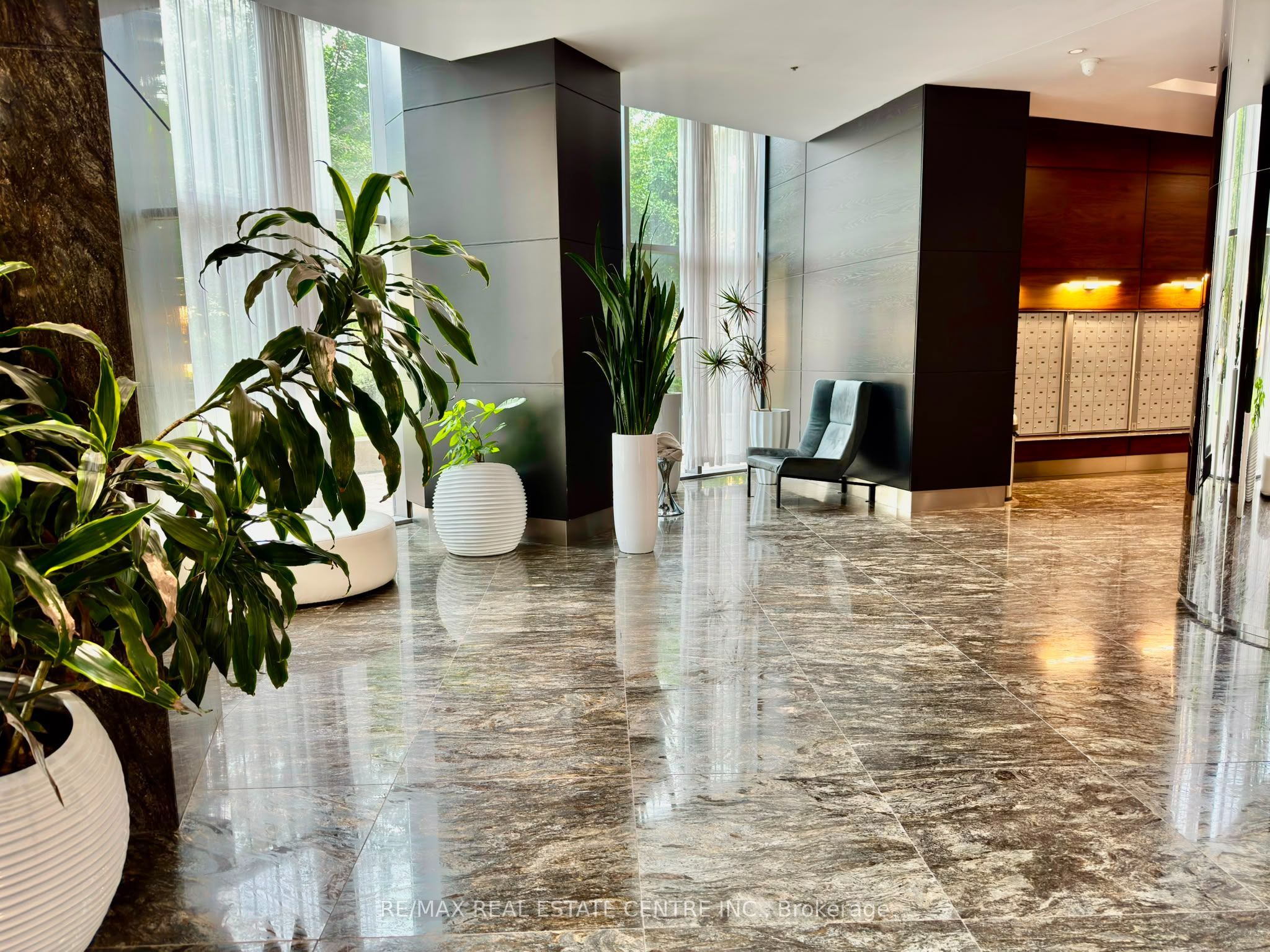 50 Absolute Avenue 802, Mississauga, ON L4Z 0A8 photo 5
