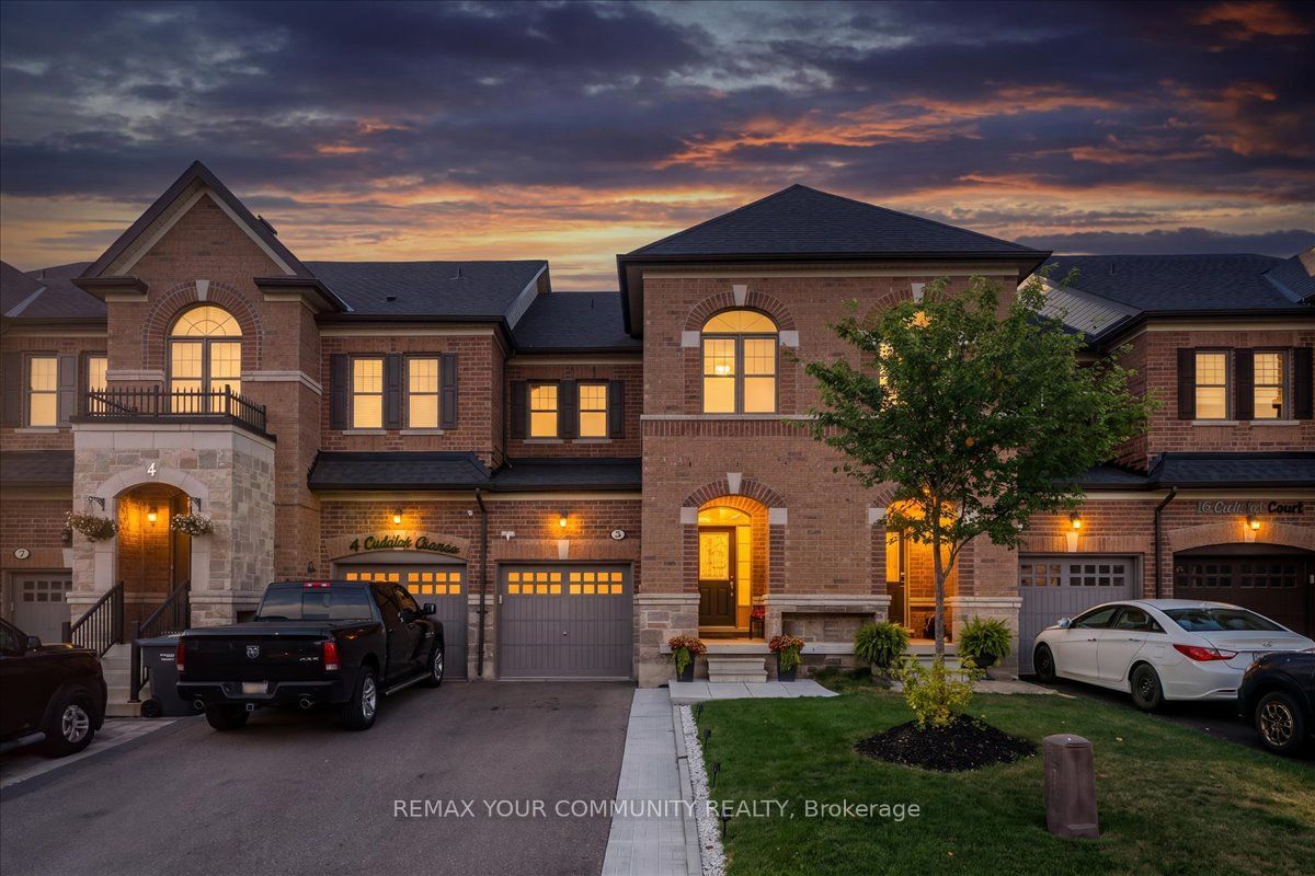6 Cuddles Court, Caledon, ON L7E 4K8