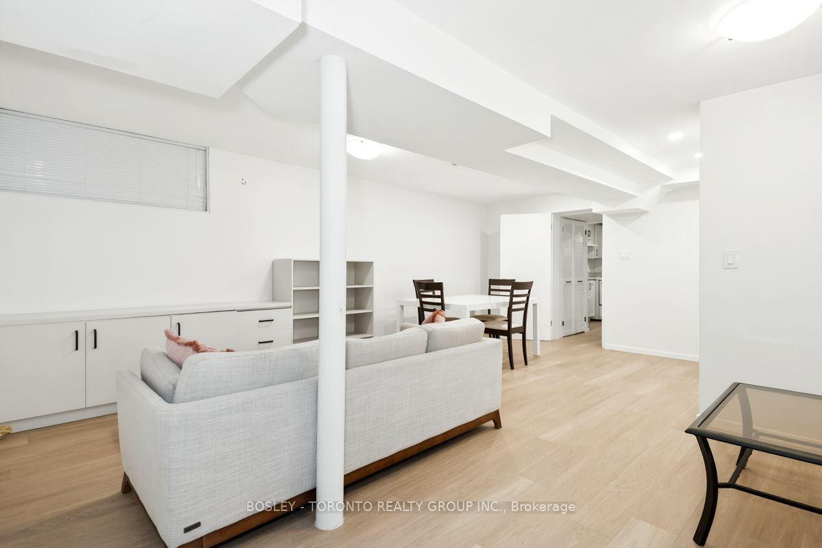 146 Earlscourt Avenue Lower, Toronto, ON M6E 4A9 photo 4