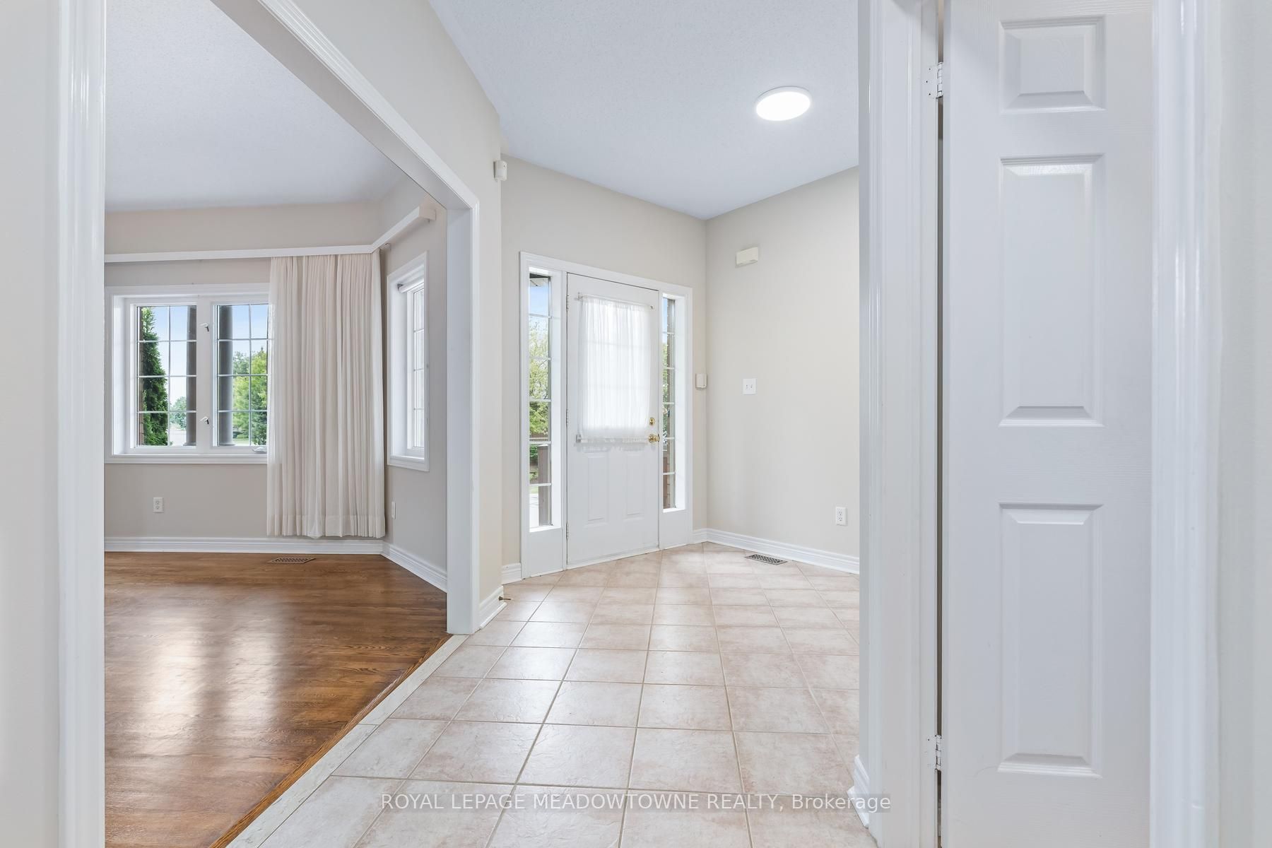 10 Orchard Park Gate, Brampton, ON L6R 1W5 photo 3