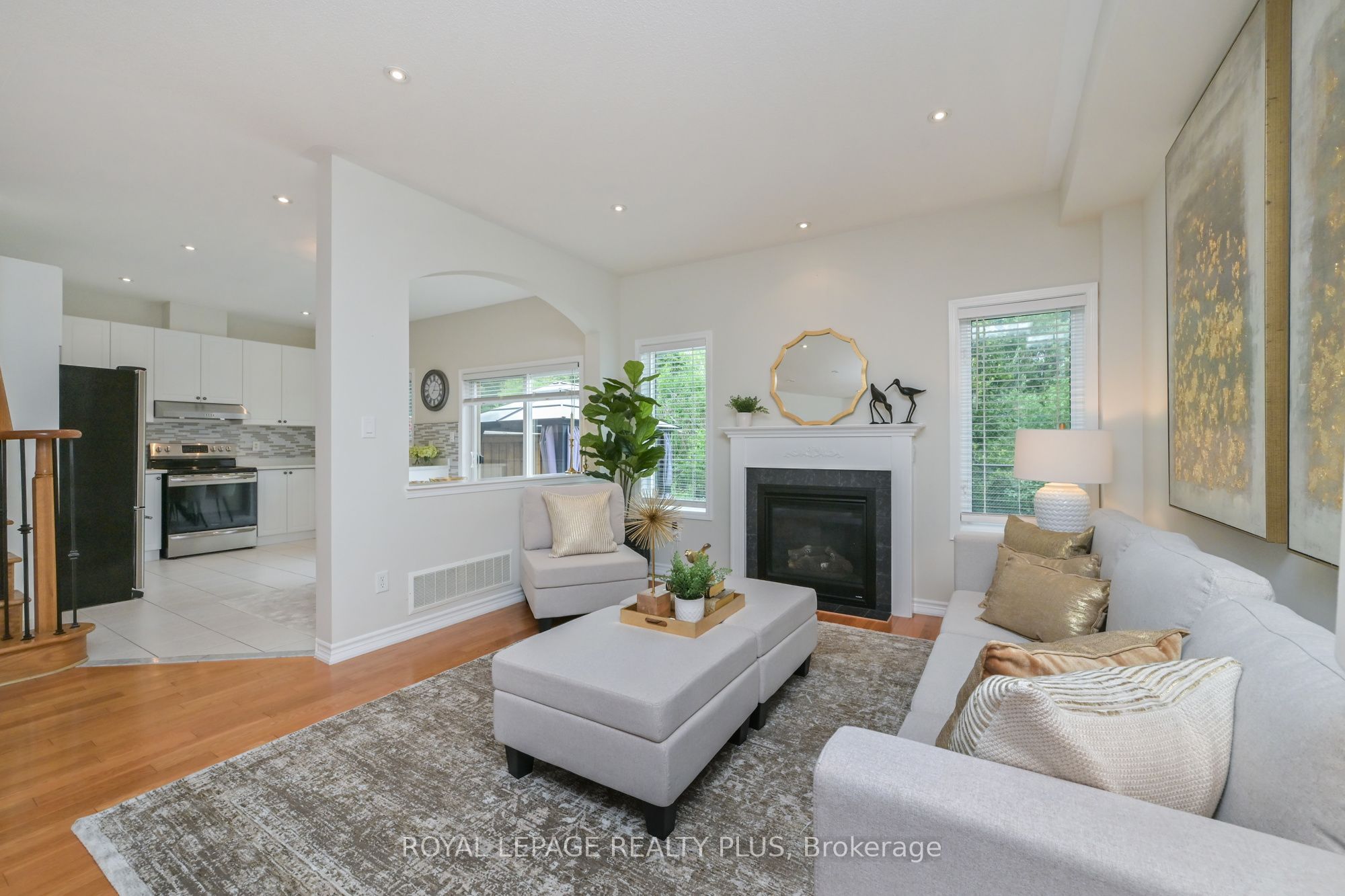 3083 Ferguson Drive, Burlington, ON L7M 0G6 photo 4