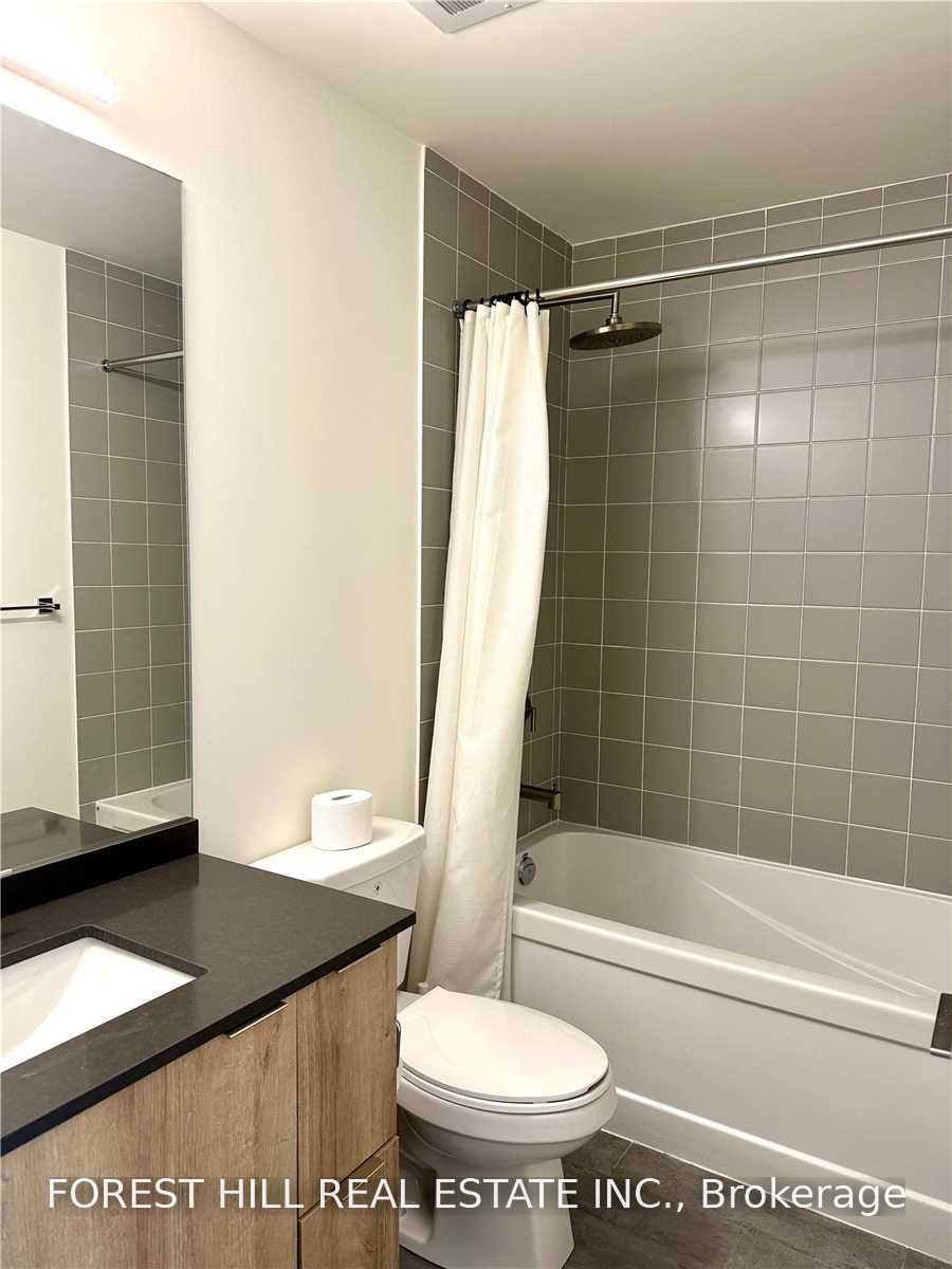 430 Roncesvalles Avenue 409, Toronto, ON M6R 0A6 photo 3