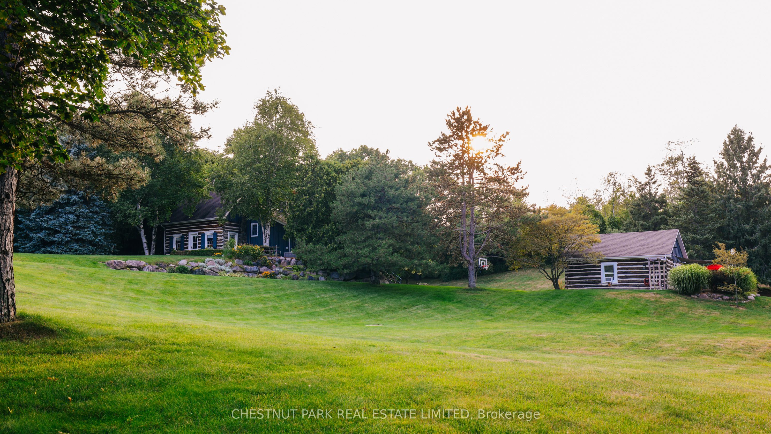 23 Granite Stones Drive, Caledon, ON L7C 0E2 photo 3